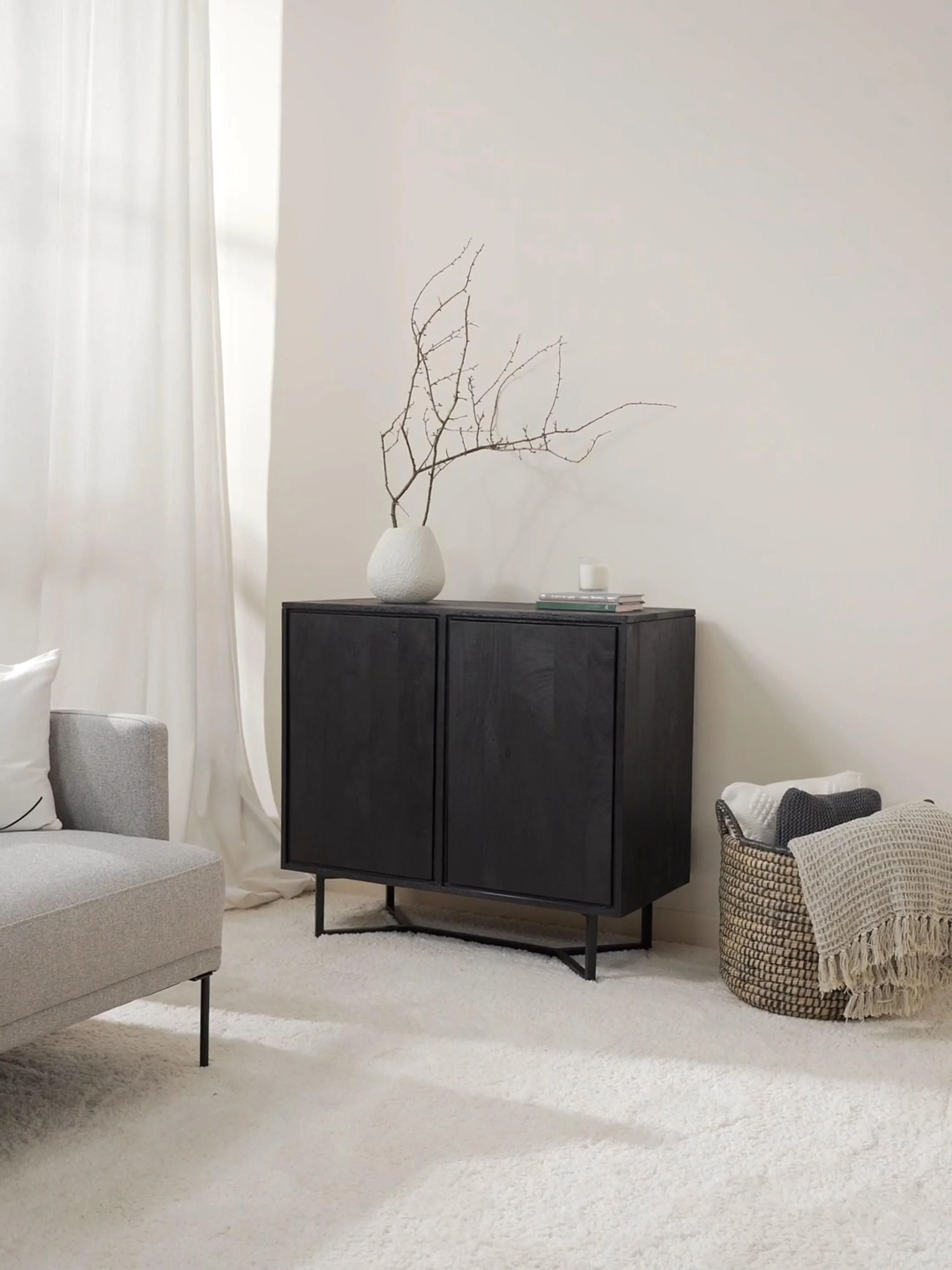 Sideboard Luca aus Mangoholz