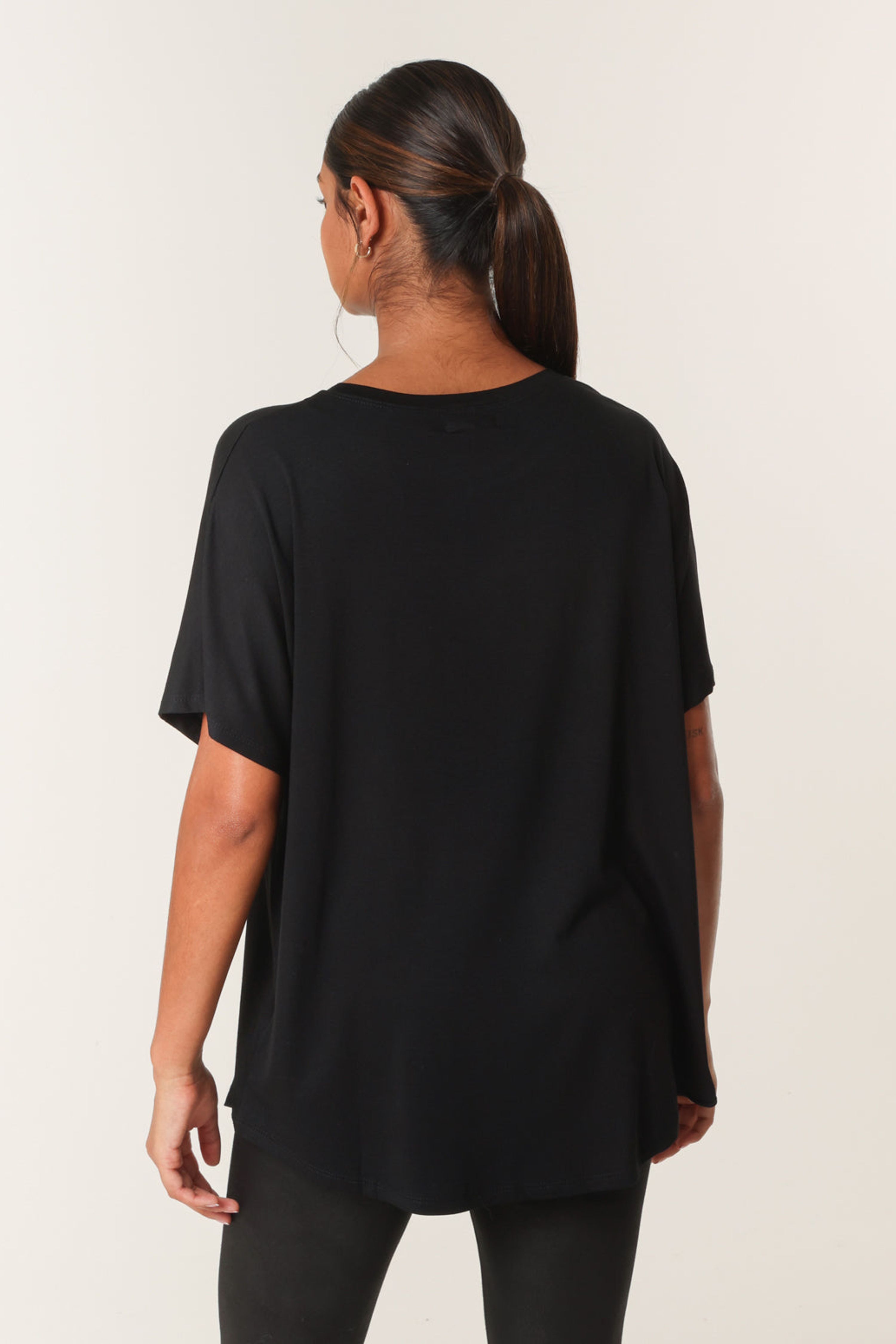 Blue Vanilla Black Round Neck Diamante Heart Detailing T-Shirt