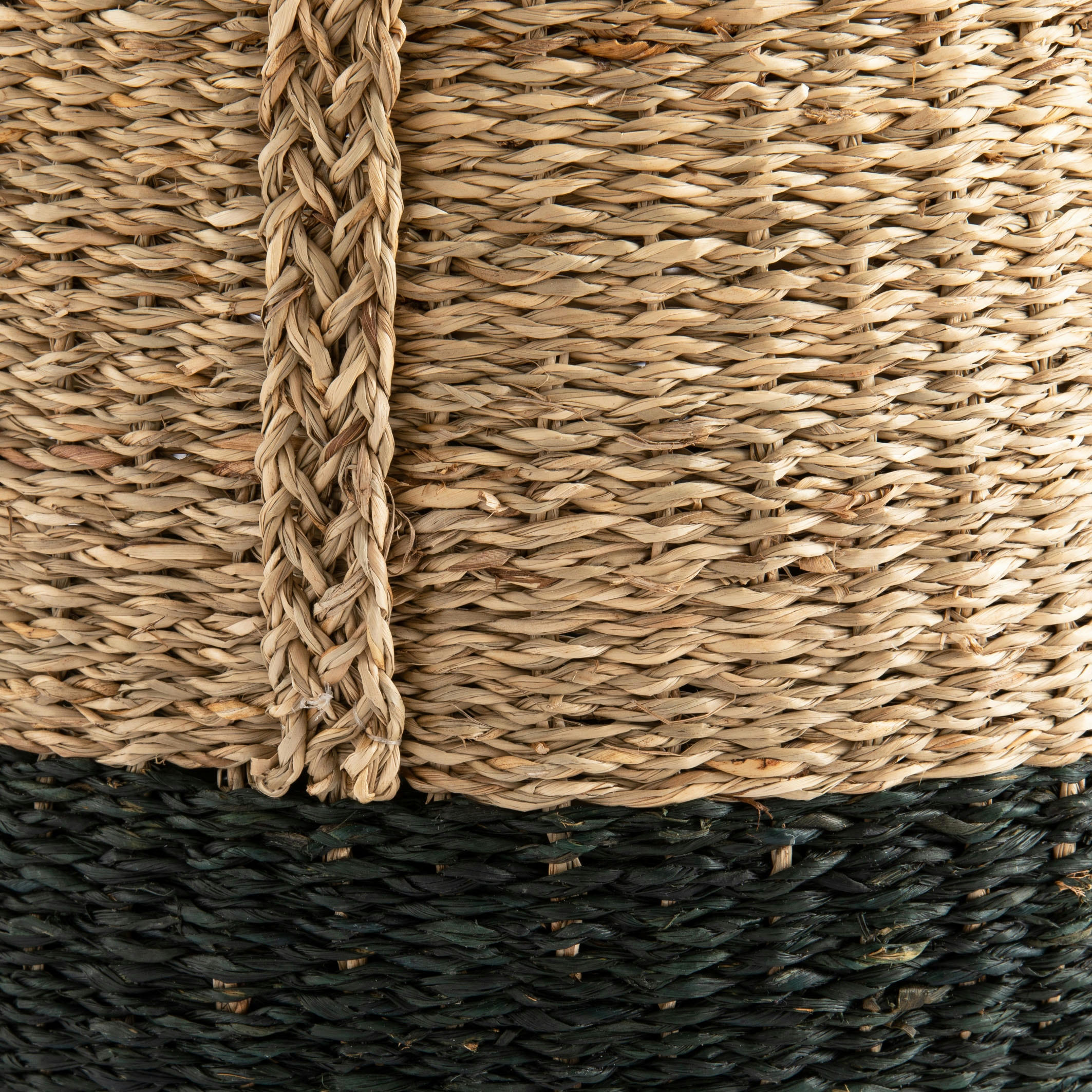 Panier en jonc de mer, Keita