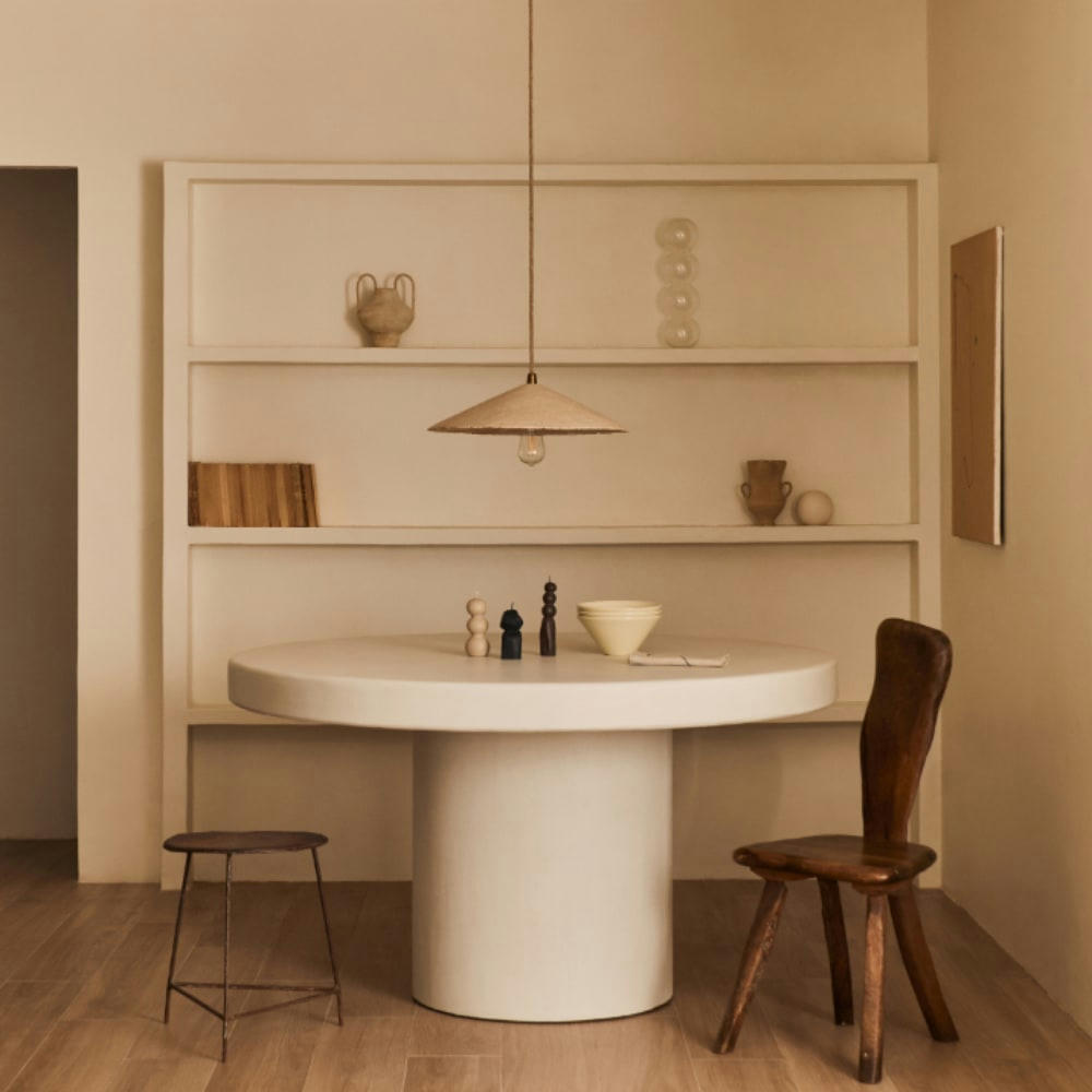 PERSILLÉ BY MARLOT BAUS - Table à manger en microciment en couleur blanc 180 cm