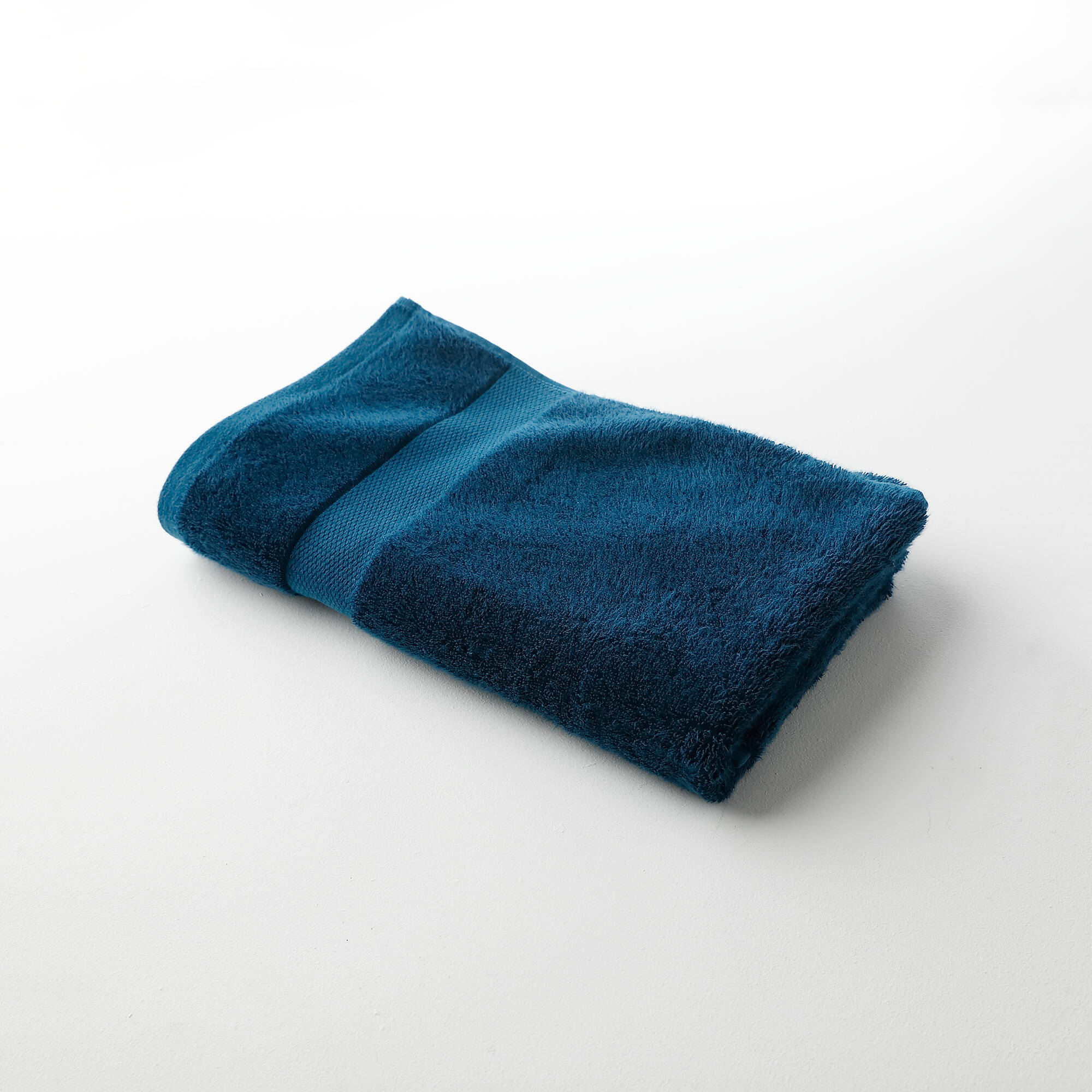Collection serviettes de bain unies coton modal 500 g/m²