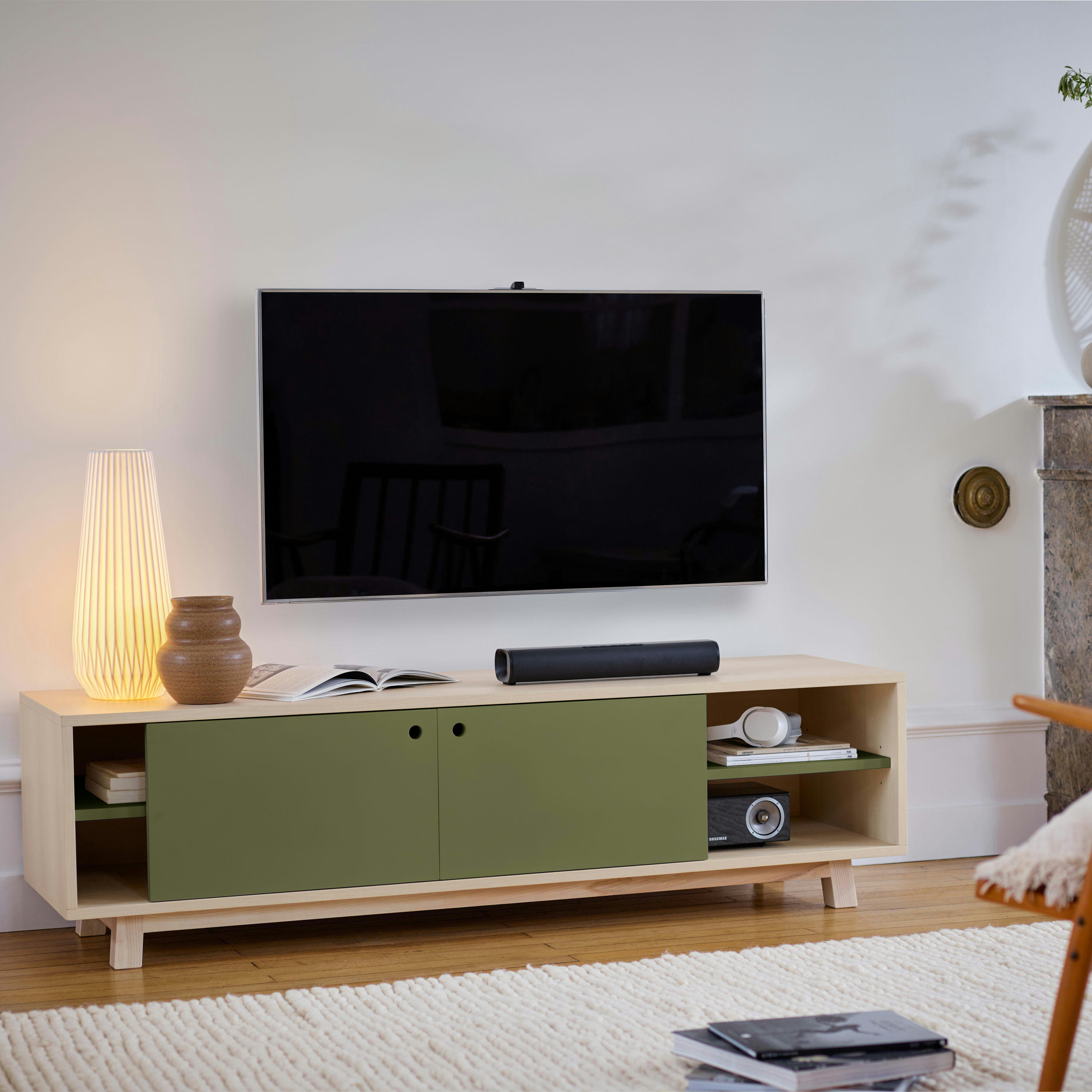 KUBE - Meuble TV 2 portes coulissantes 120 cm, en frêne