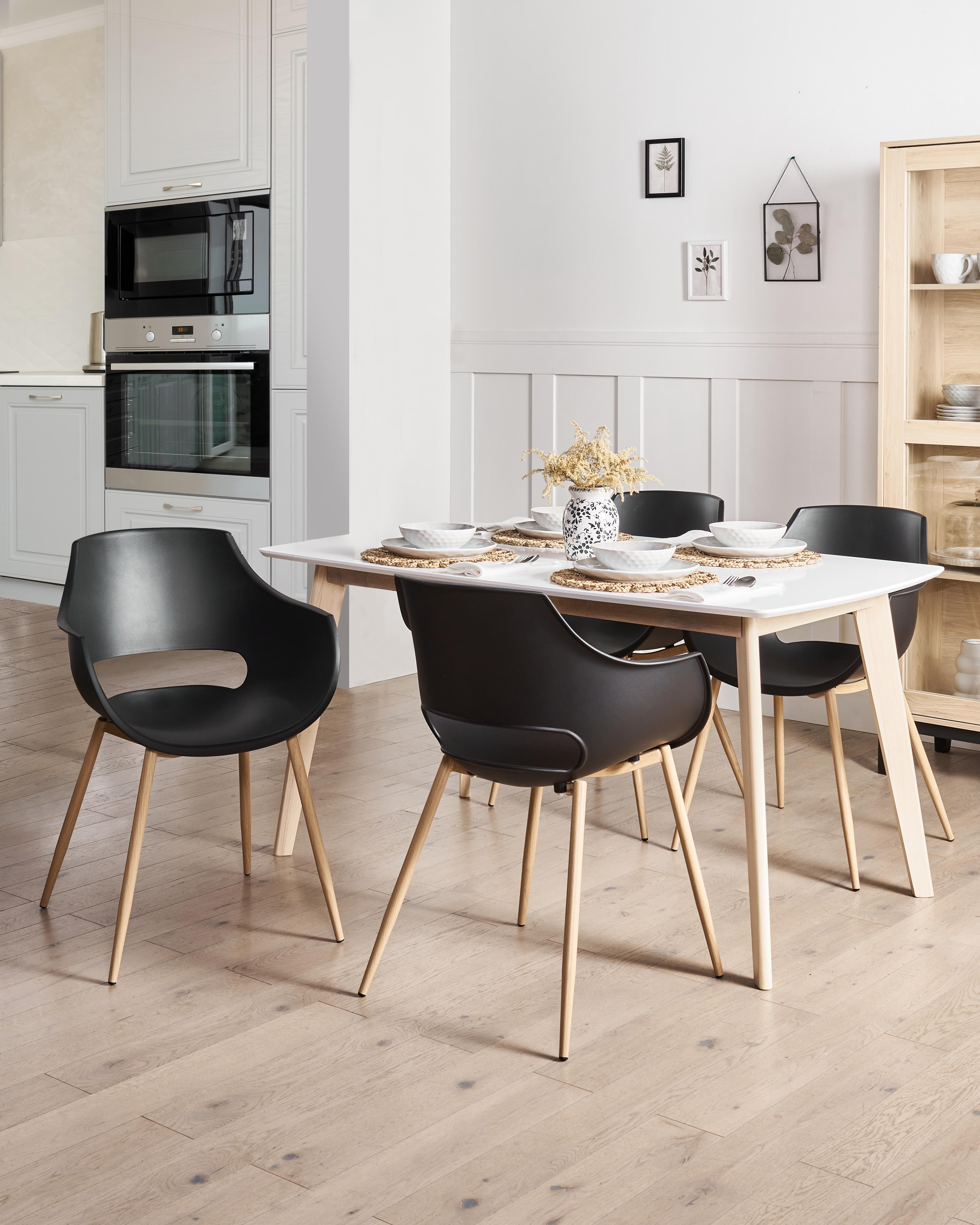 Set of 4 Dining Chairs MILLERS Black