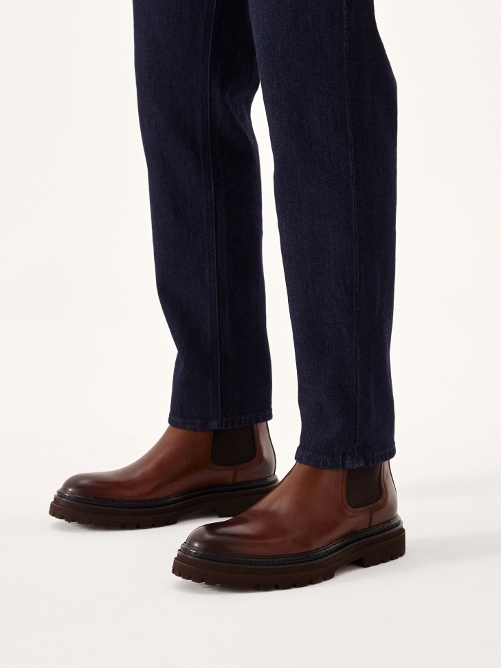 Brown leather men's Chelsea boots