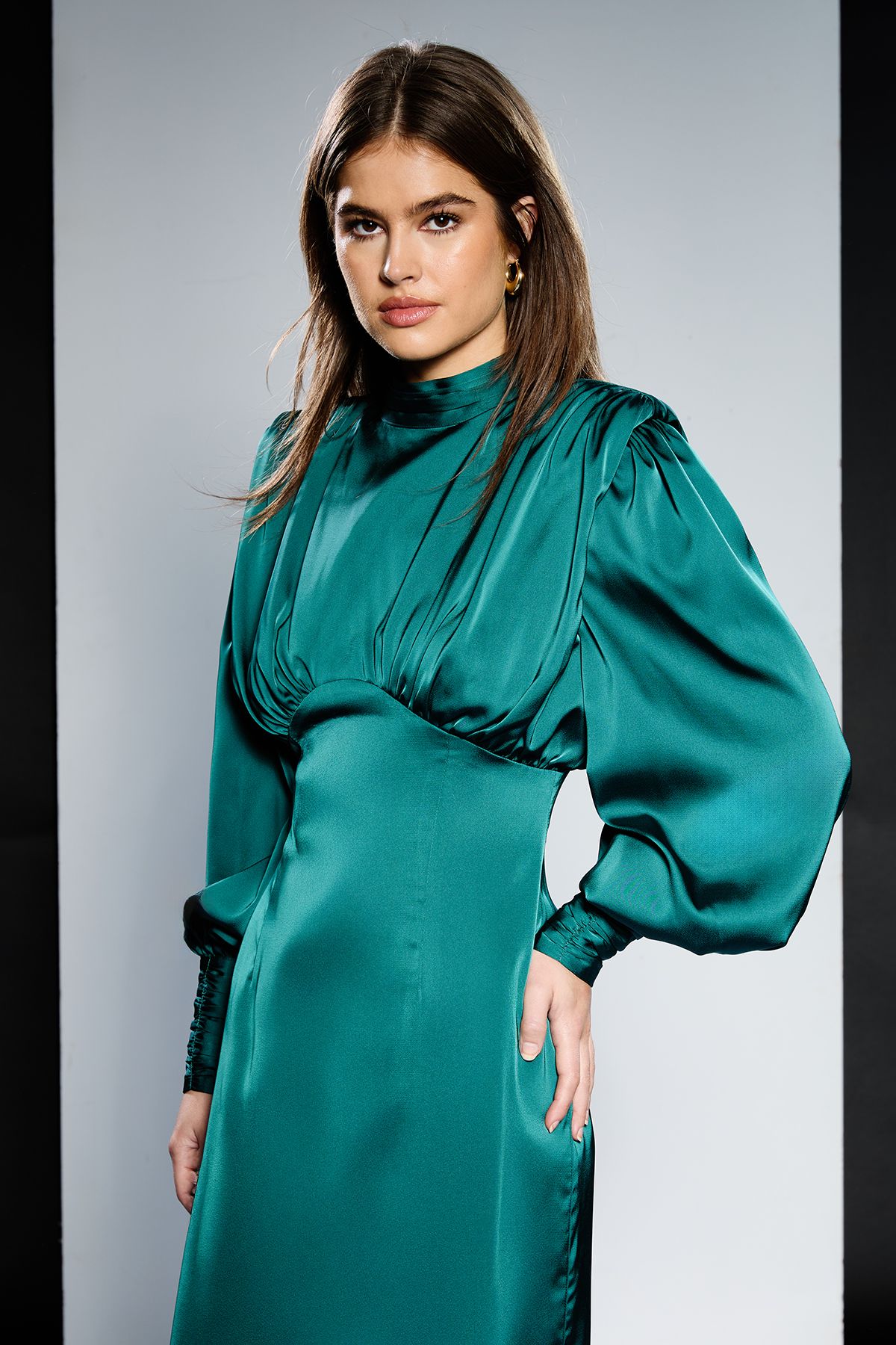 RUNWAY 1.8.1.8 Runway 1.8.1.8 High Neck Long Sleeve Satin Midi Dress