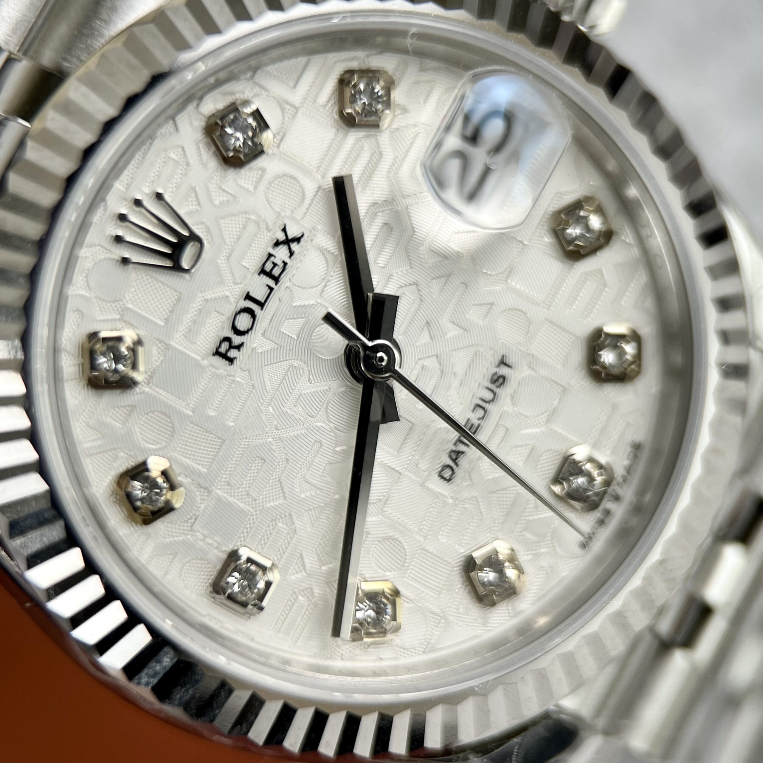 Rolex Datejust 316L Steel White Motif Dial CZ Diamonds 31mm Jub EWF Replica