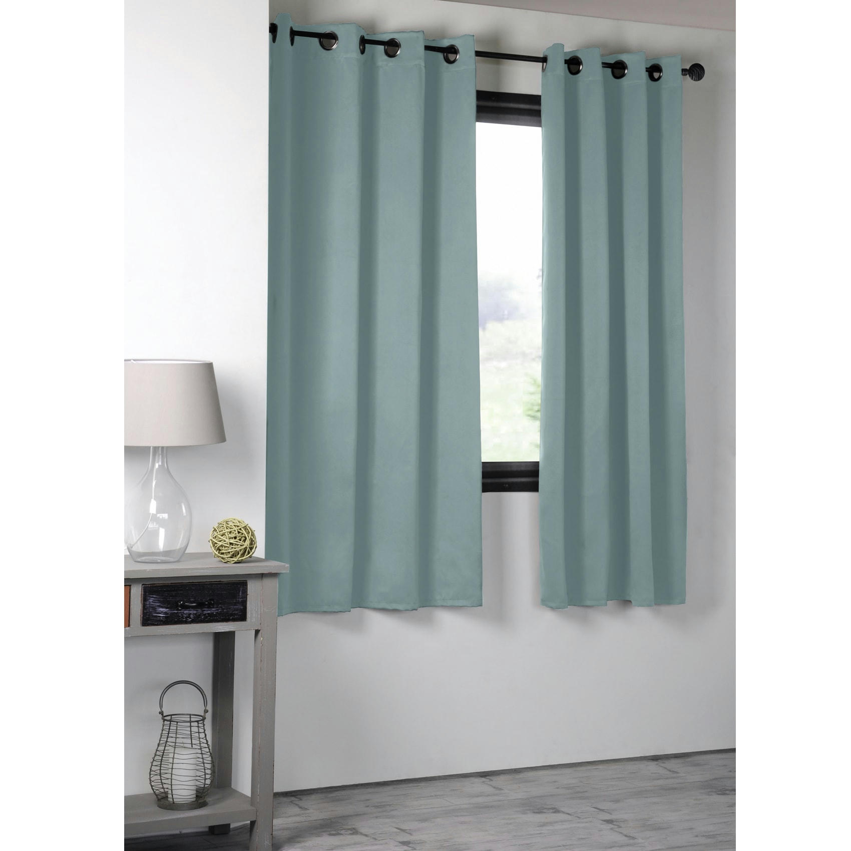 - Rideau occultant uni 210gr/m2 polyester vert d