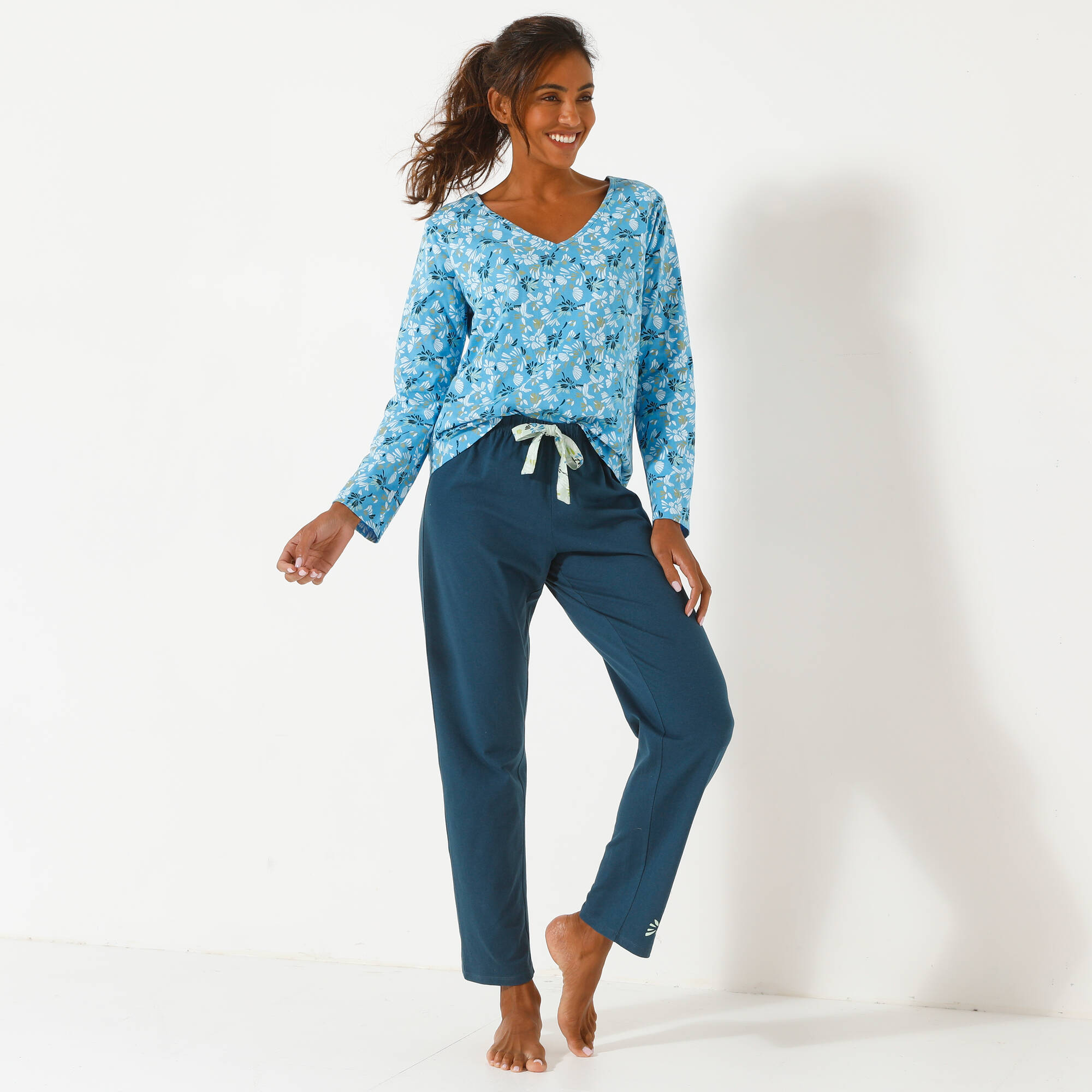 Haut de pyjama manches longues imprimé fleuri
