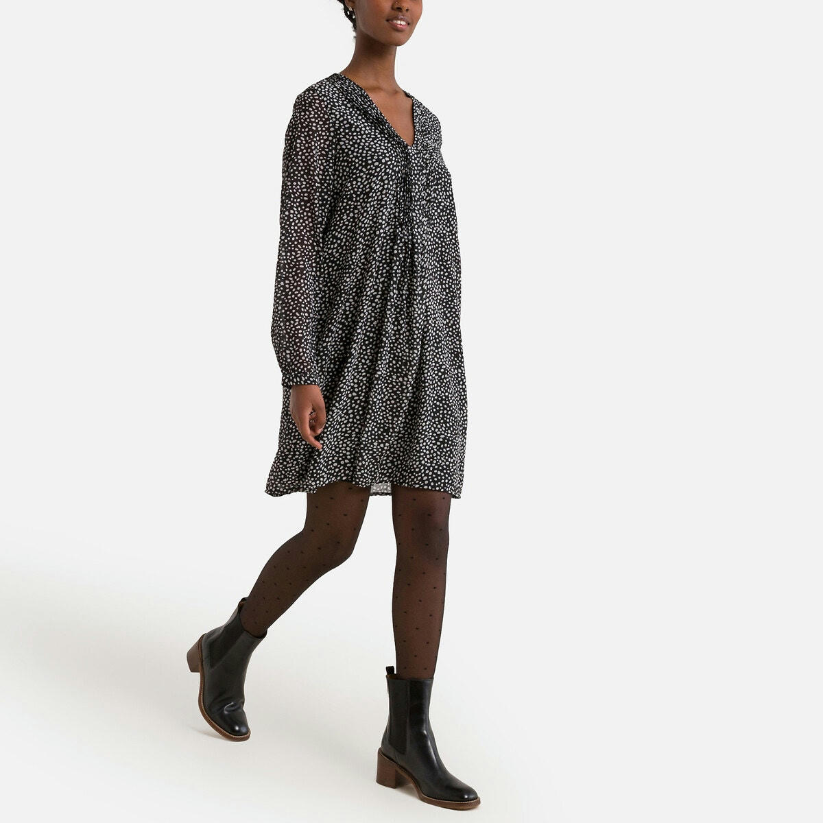 Robe courte imprimée, col V