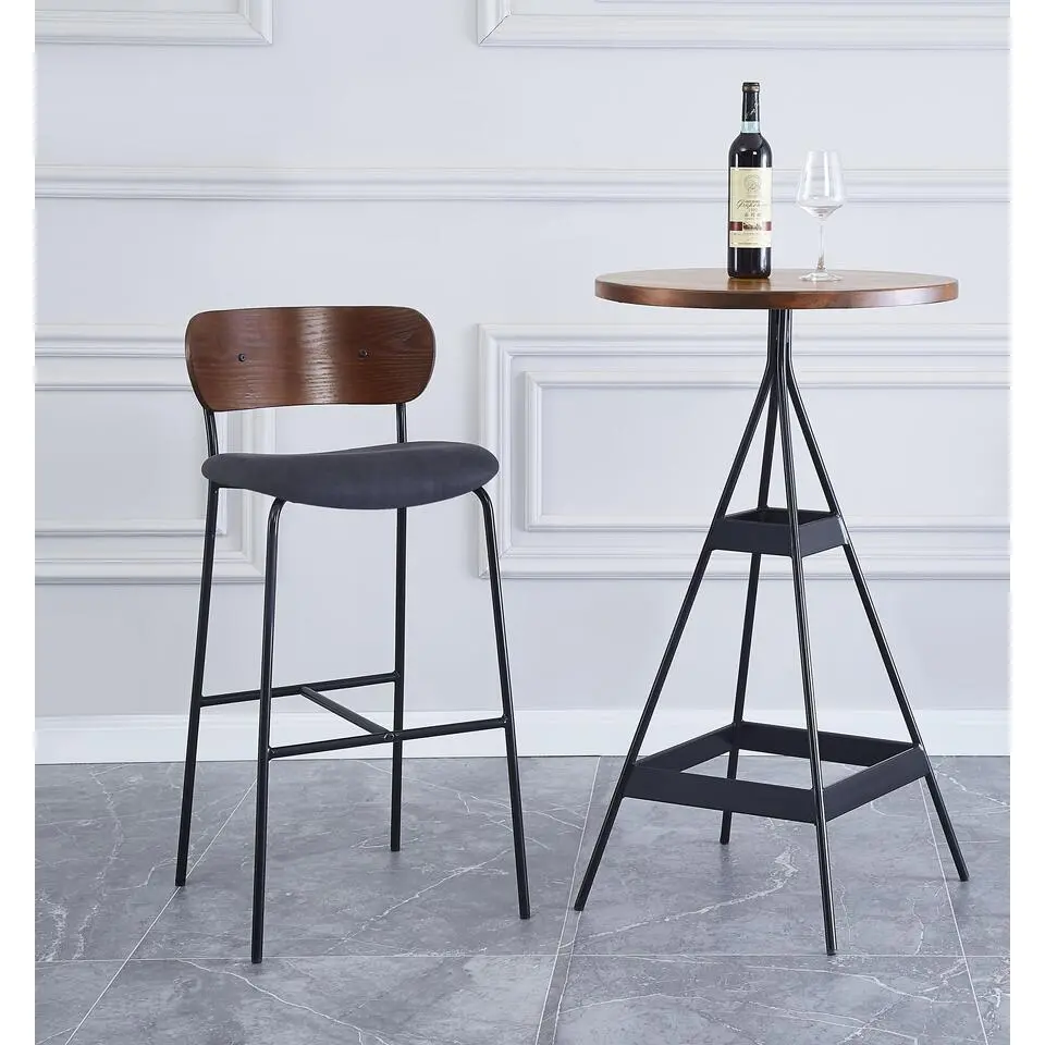 Set van 2 barkrukken van metaal en kunstleer van essenhout