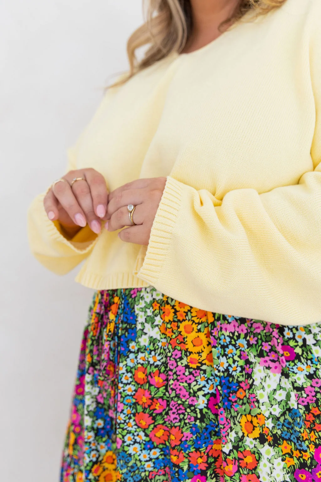 Blakely Crop Knit in Pastel Yellow