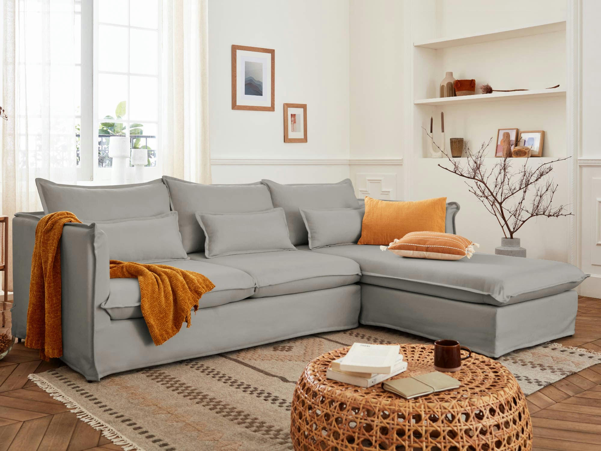 ADRIANN - Canapé d'angle droit 4 places en tissu gris clair