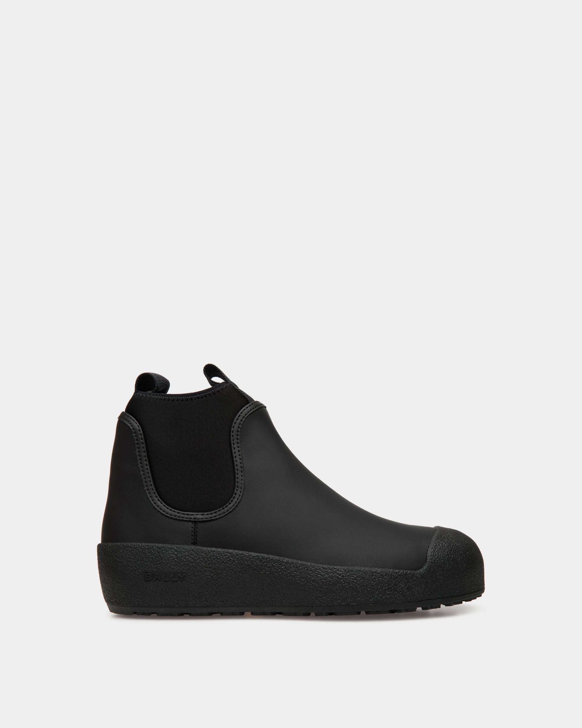 Bally Curling Stiefelette Aus Schwarzem Gummiertem Leder