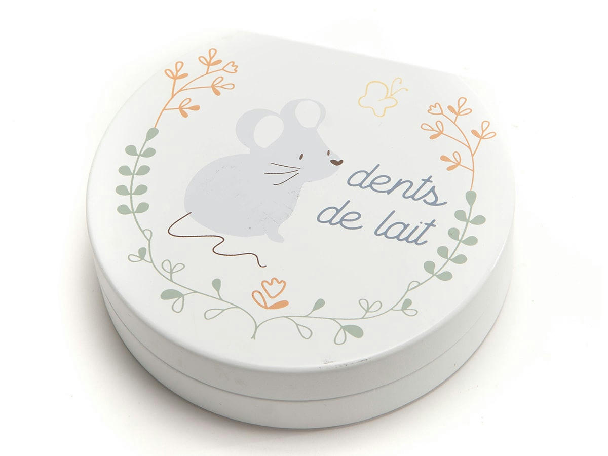 - Boite à Quenottes