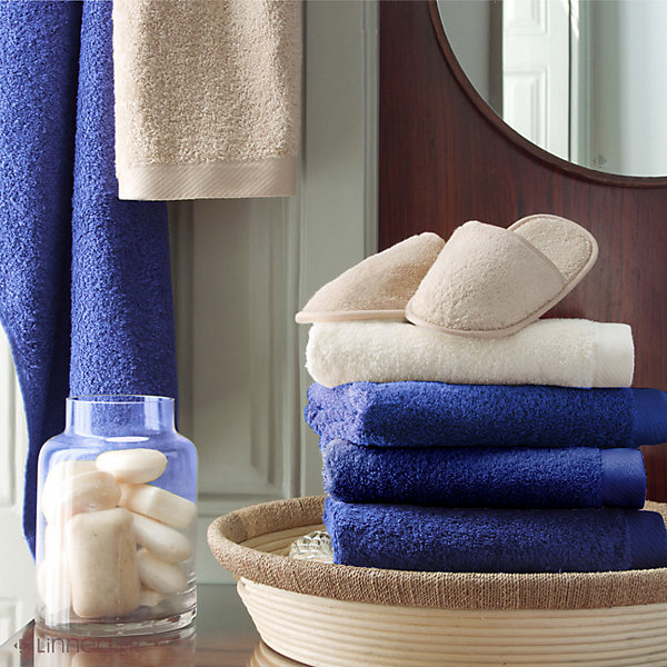 Drap de bain 100x150 cm coton peigné ALBA bleu moyen