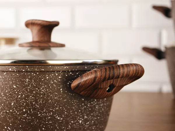 Garnek z pokrywką 6,6 L PINTINOX - Chalet 23.CHA.V128