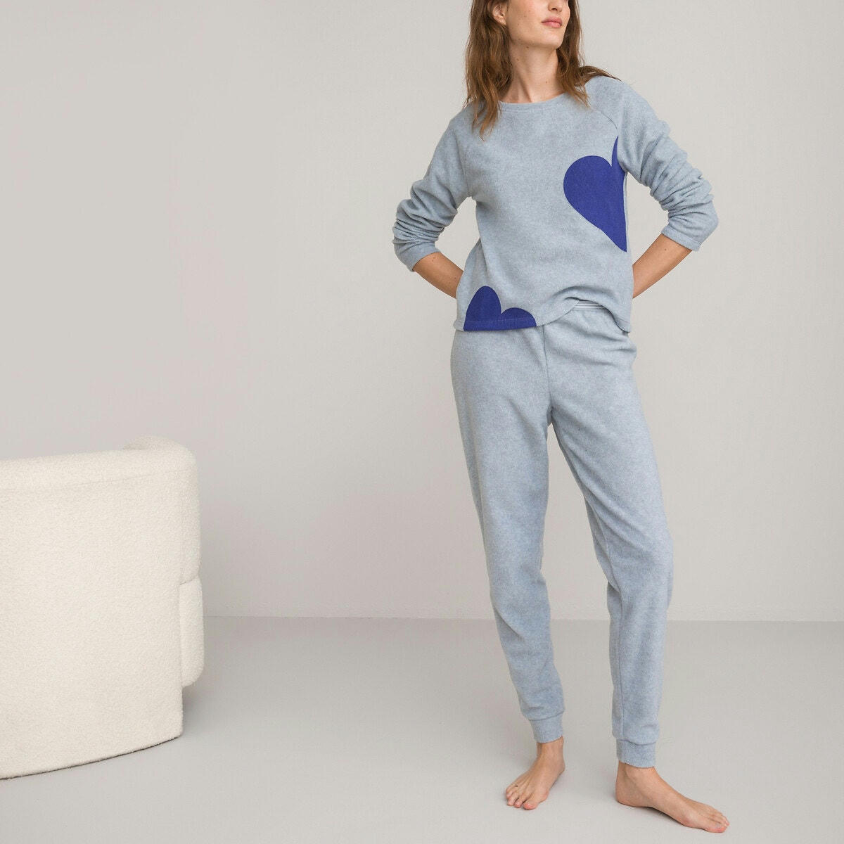 Pyjama en maille polaire duveteuse, motif cœurs