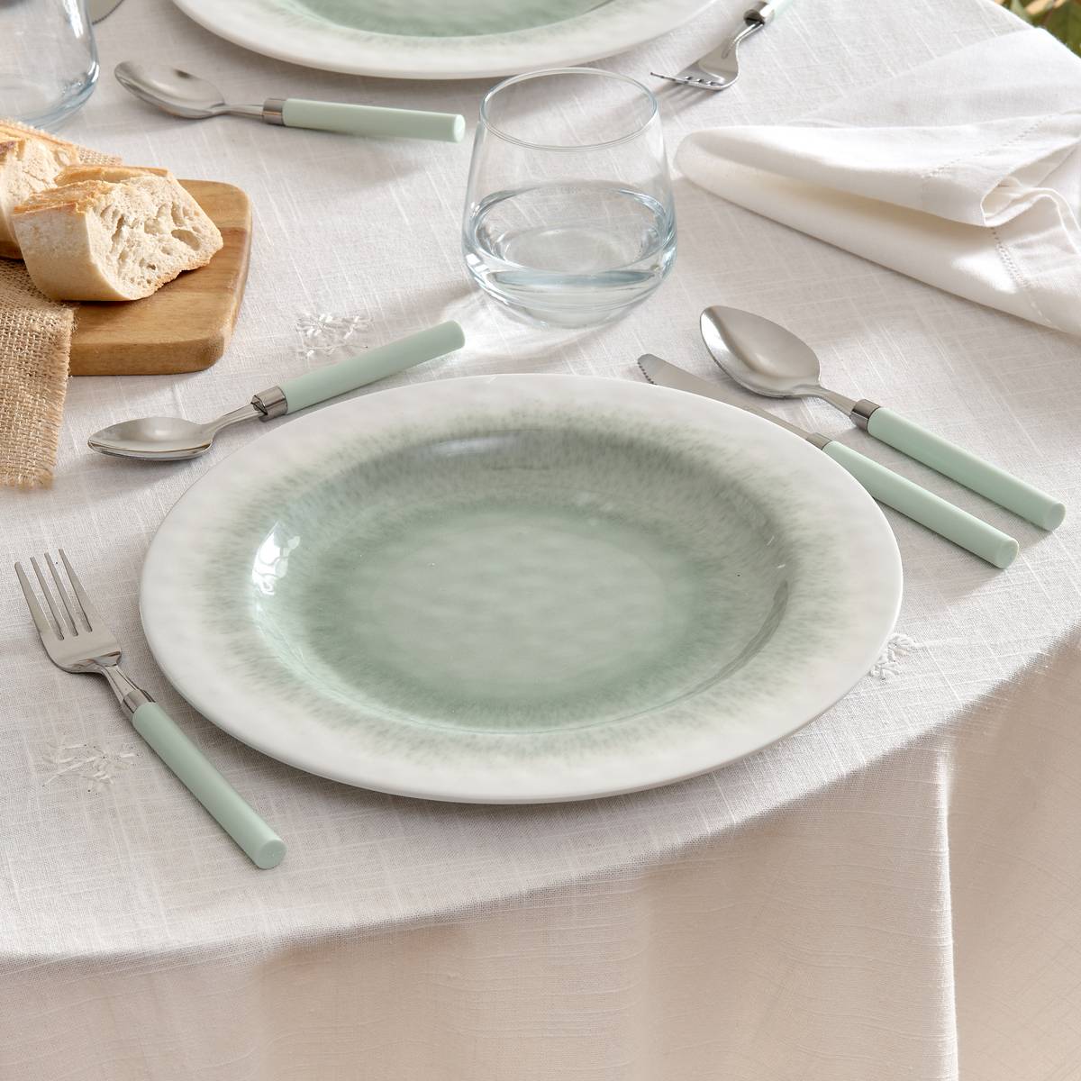 Flat plate "Clara" D.28 cm, Green