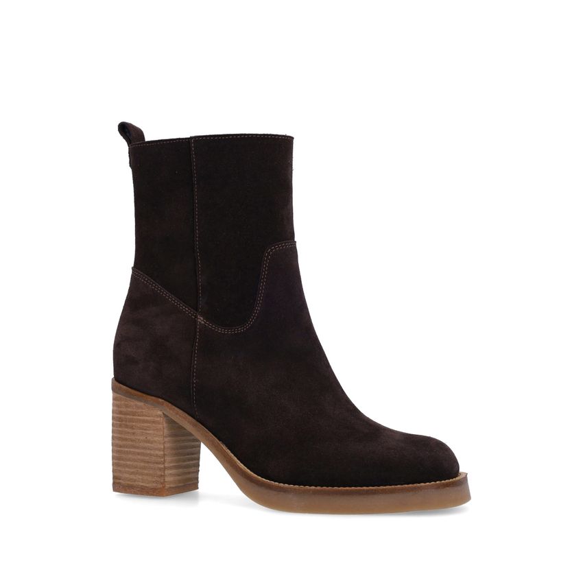 Manfield Bruine suède laarzen met hak