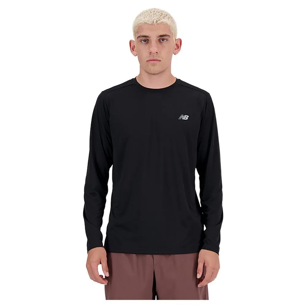 New Balance Sport Essentials long sleeve T-shirt