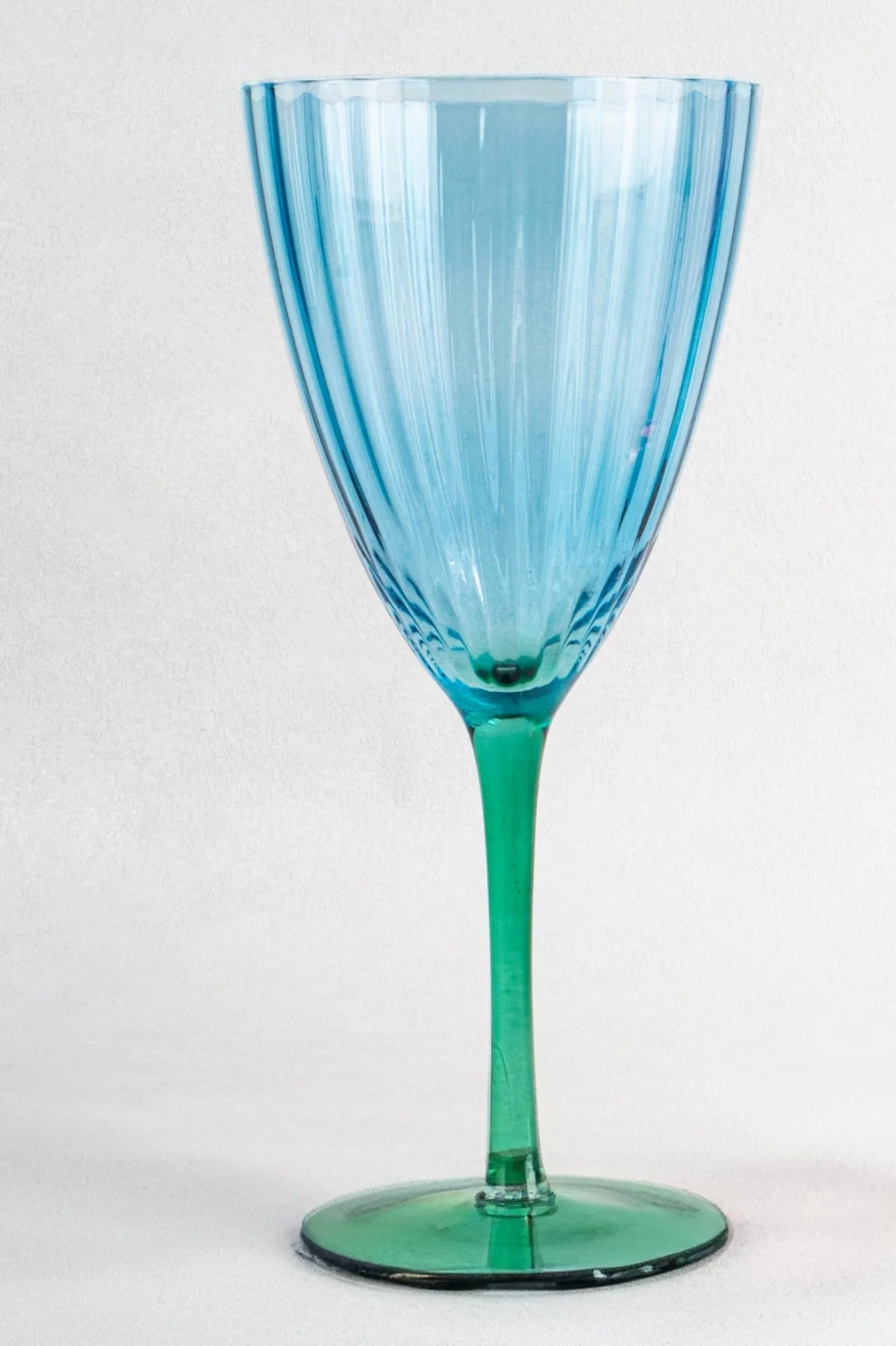 Set of 2 Eclectic Ripple Wine Glasses