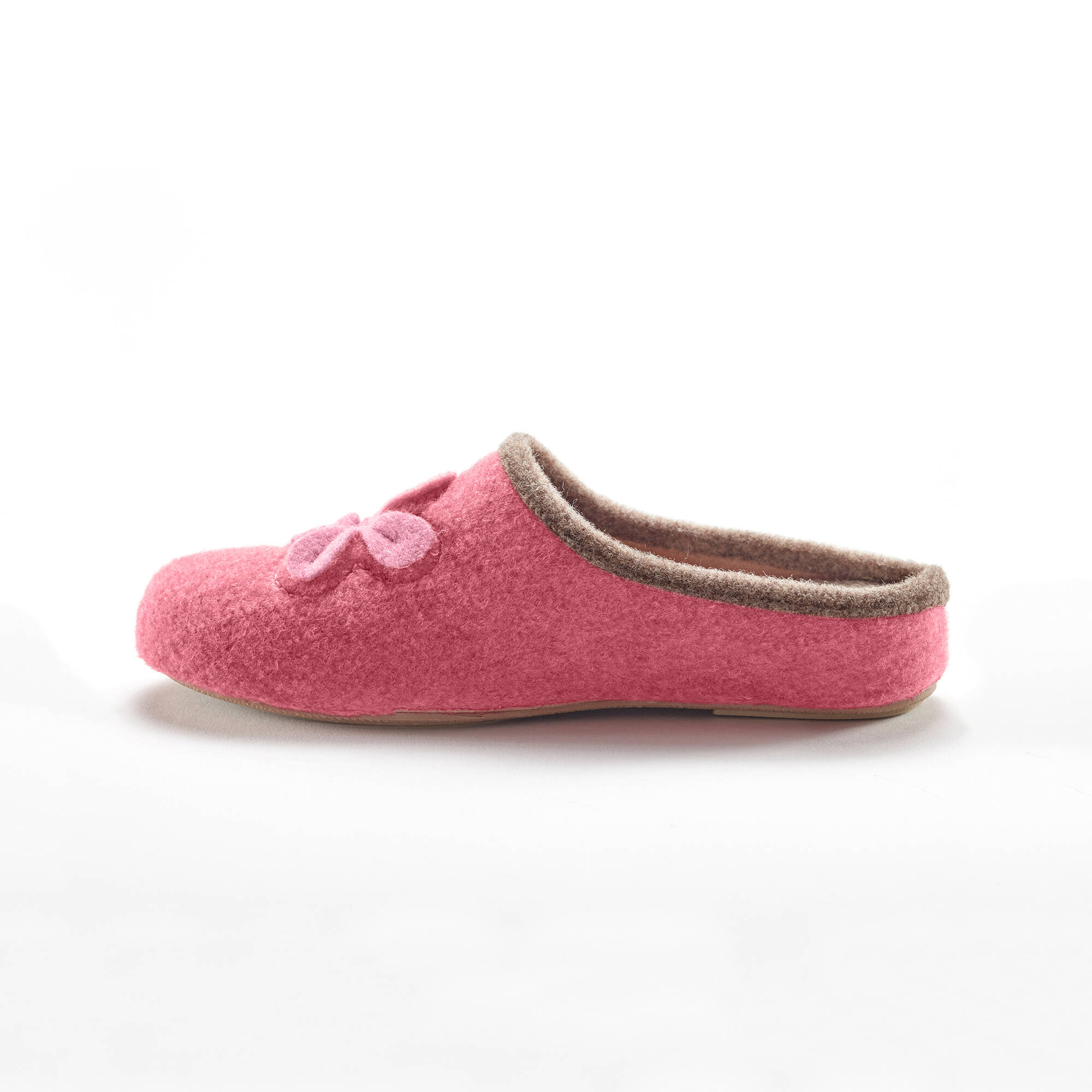 Chaussons mules fleur appliquée - largeur confort