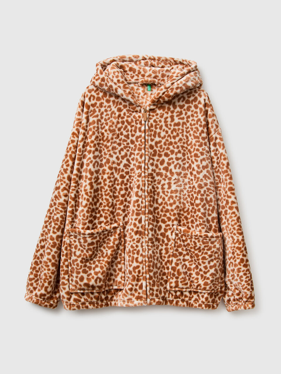 Animal print robe in faux fur