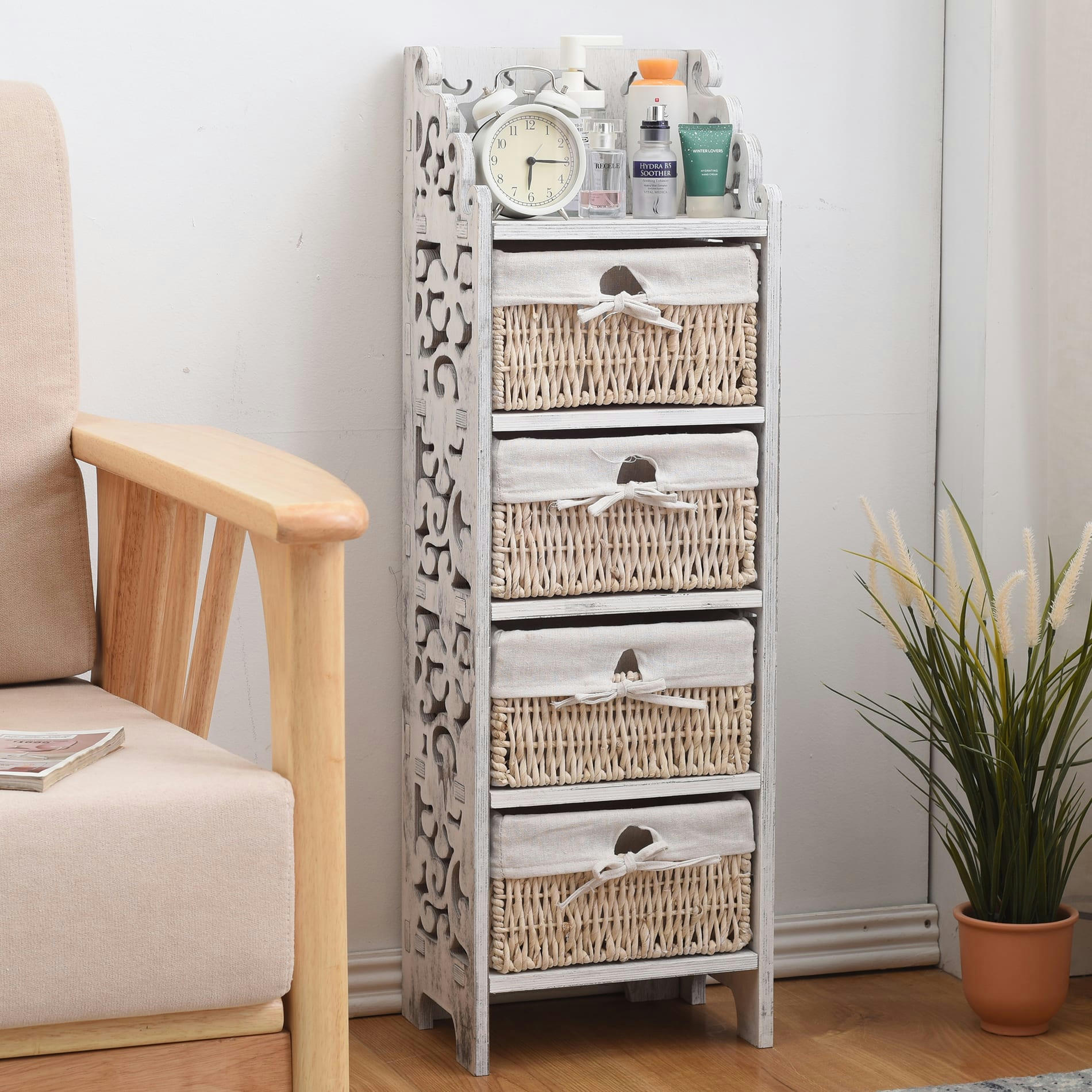 - Chiffonnier sculpté bois osier blanc avec 4 tiroirs