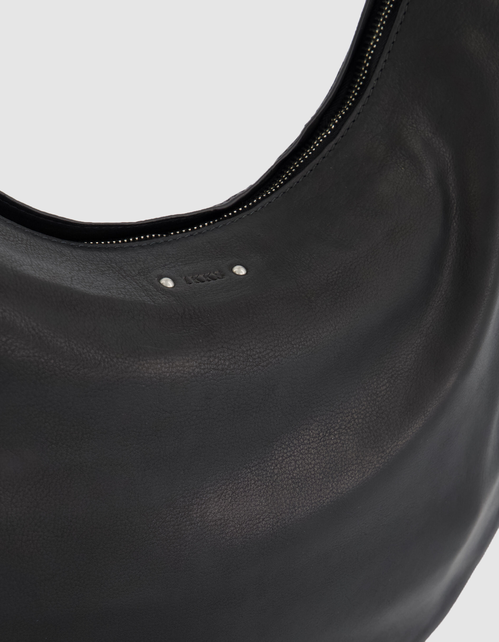 Sac demi-lune noir cuir grainé Allane Femme