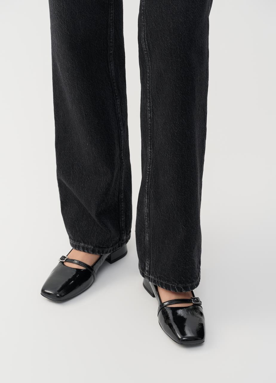 Debbi Pumps