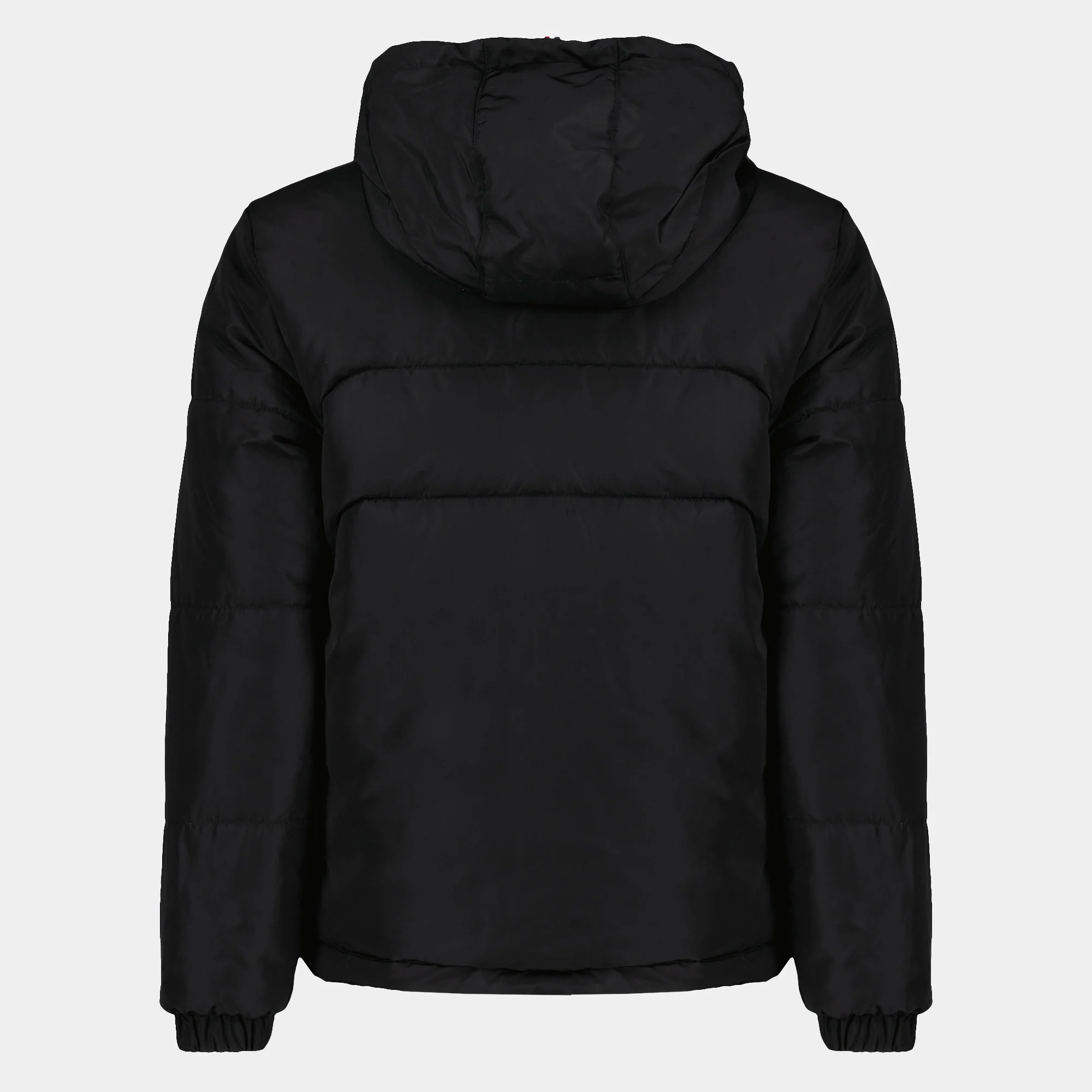 Doudoune Essentiel chaude et déperlante avec badge logo brodé