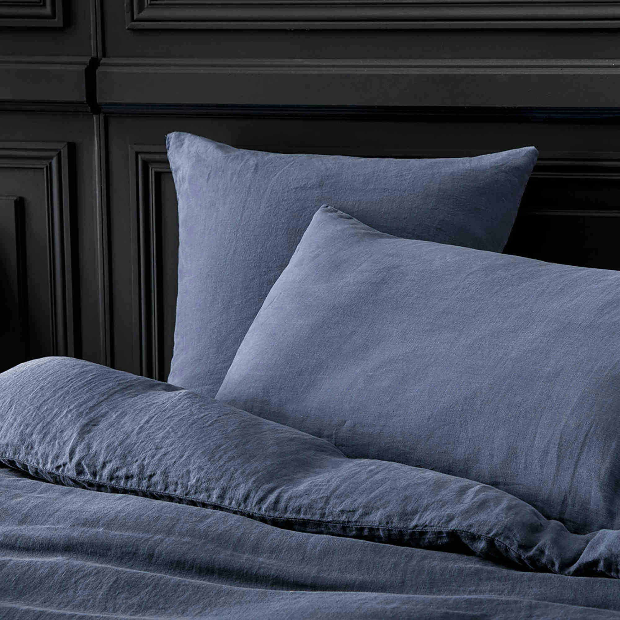 STONE WASHED - Taie d'oreiller lin lavé bleu nuit 65X65 CM