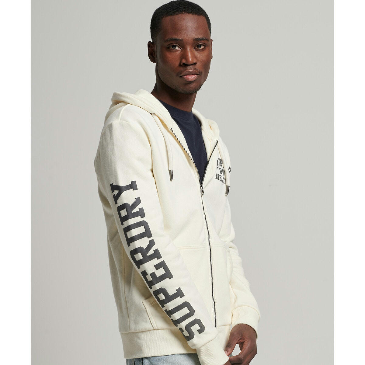 Sweat zippé à capuche