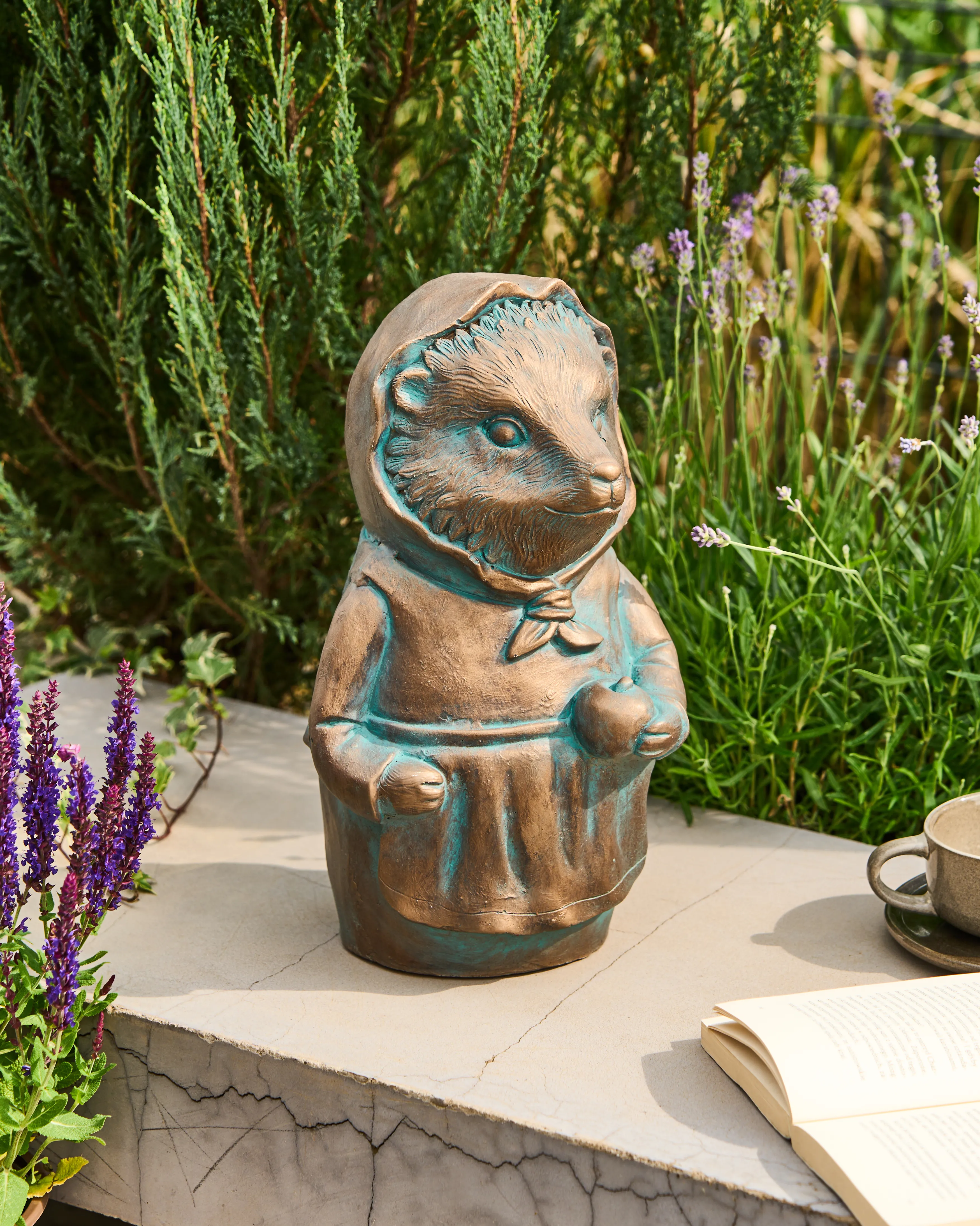 Garden Figurine LOLA Hedgehog Brown
