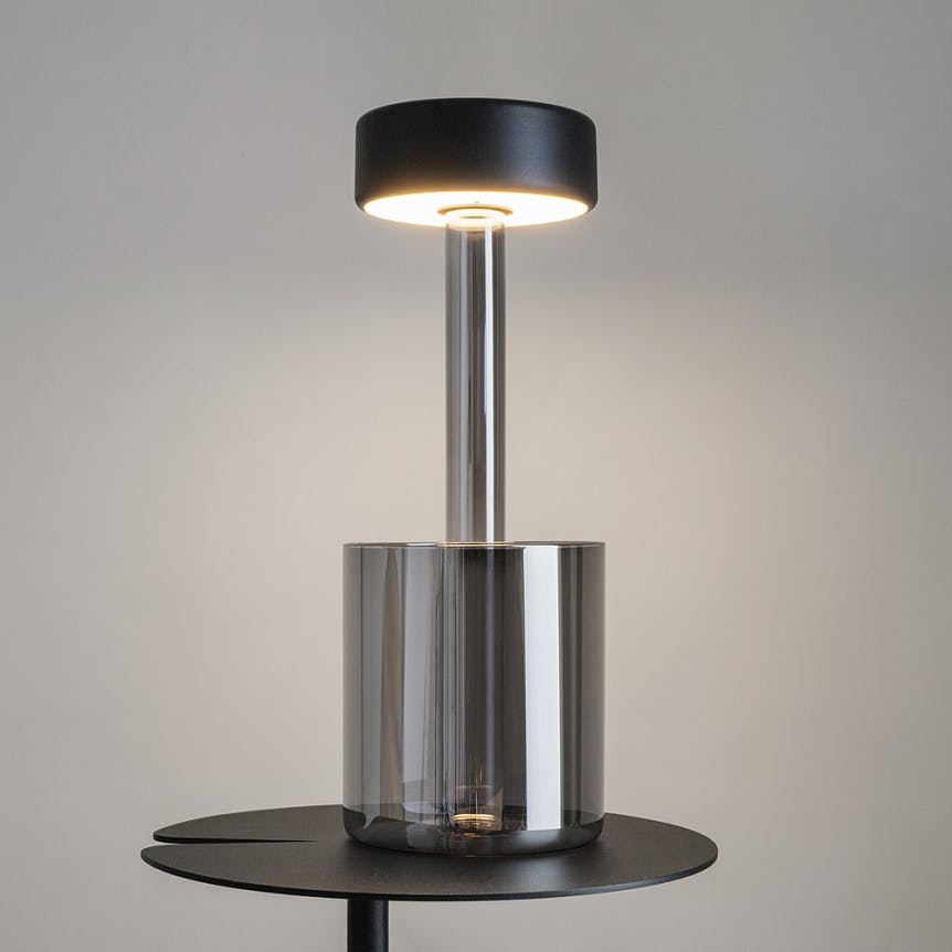 Lampe sans fil noire, avec vase en verre fumé ALMA