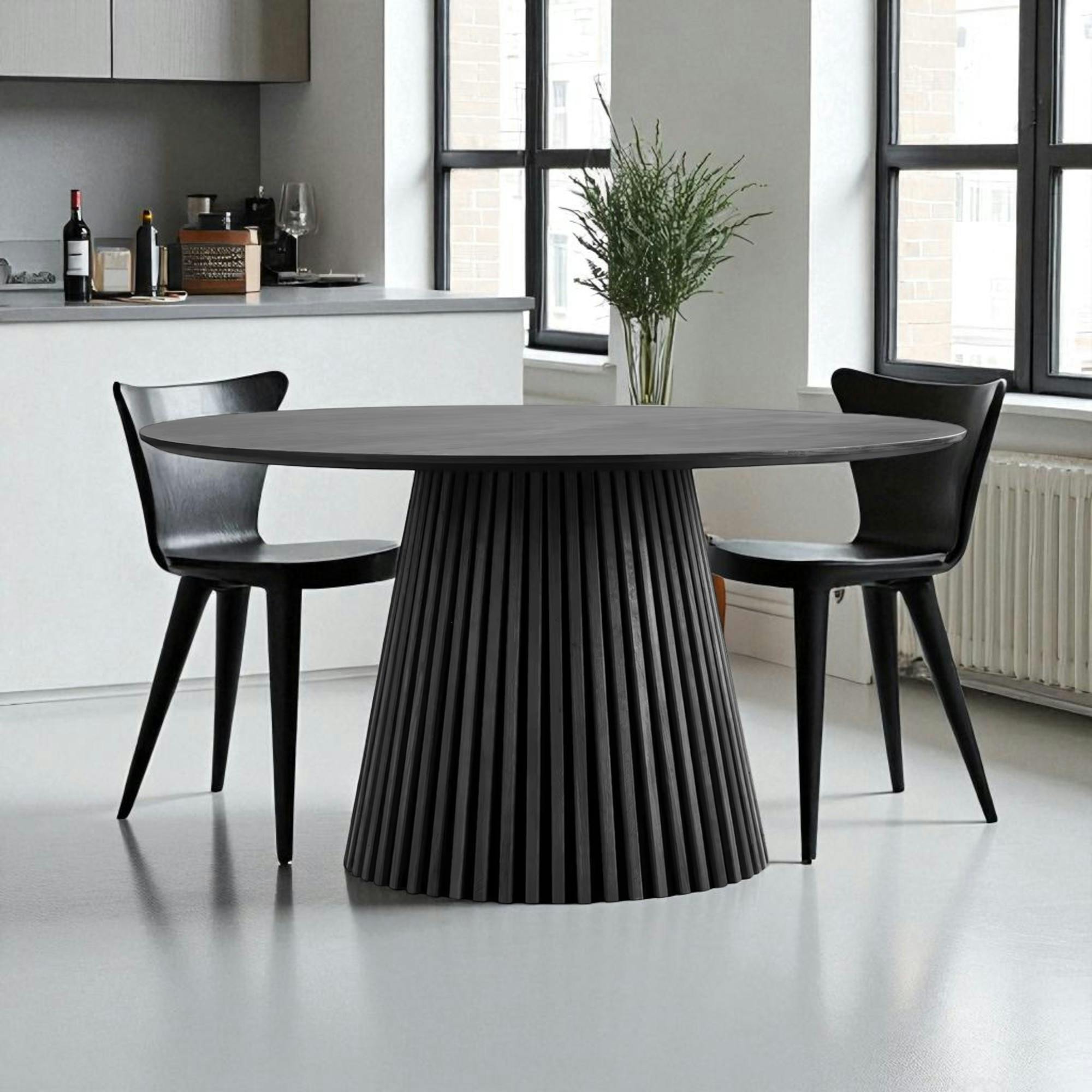 Table ronde en chêne noir avec piètement baguette ø140 cm AMSTERDAM