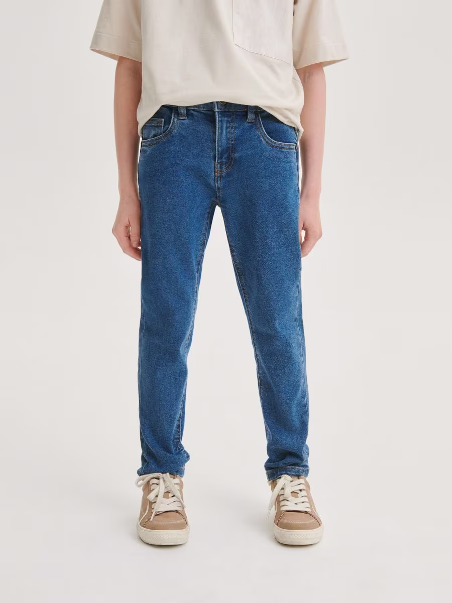 Elastic Slim Jeans