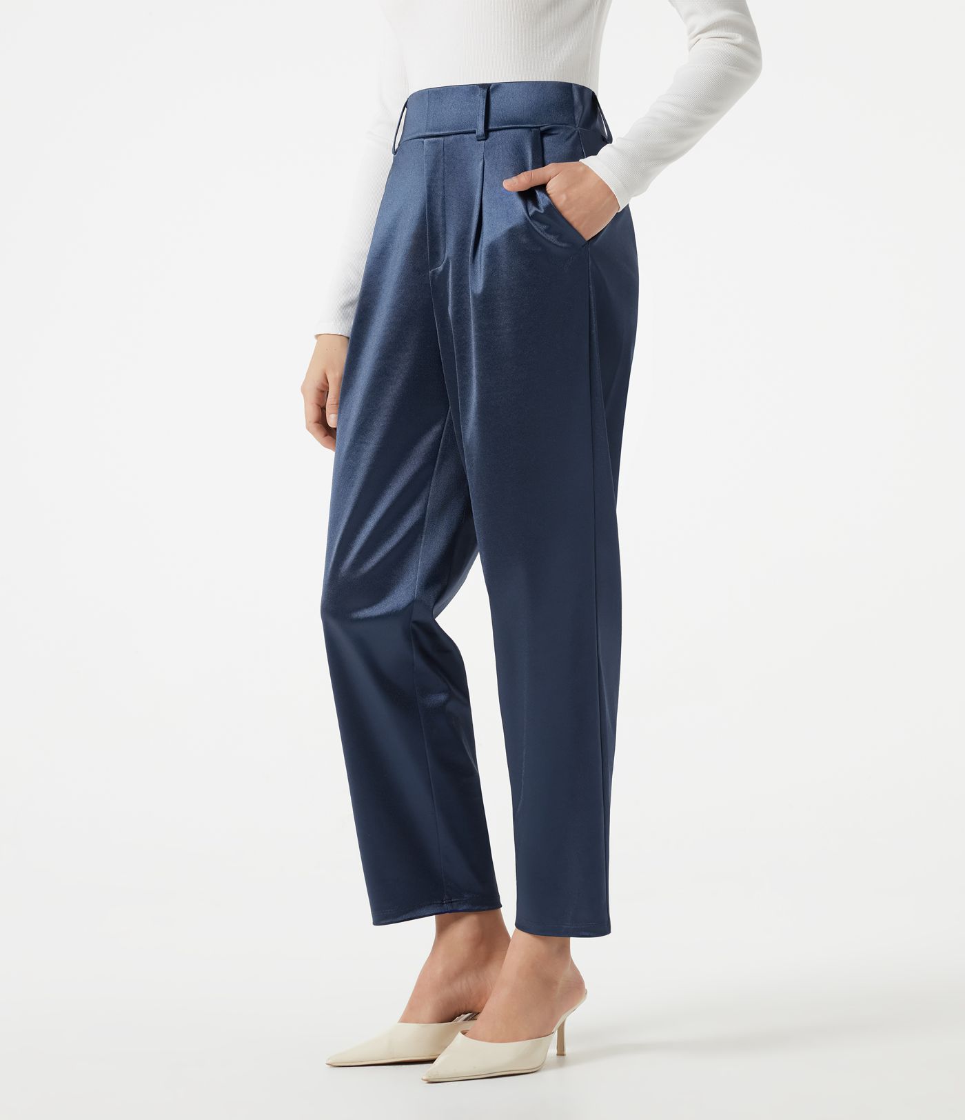 Pantalon habillé fuselé taille haute en satin avec poches
