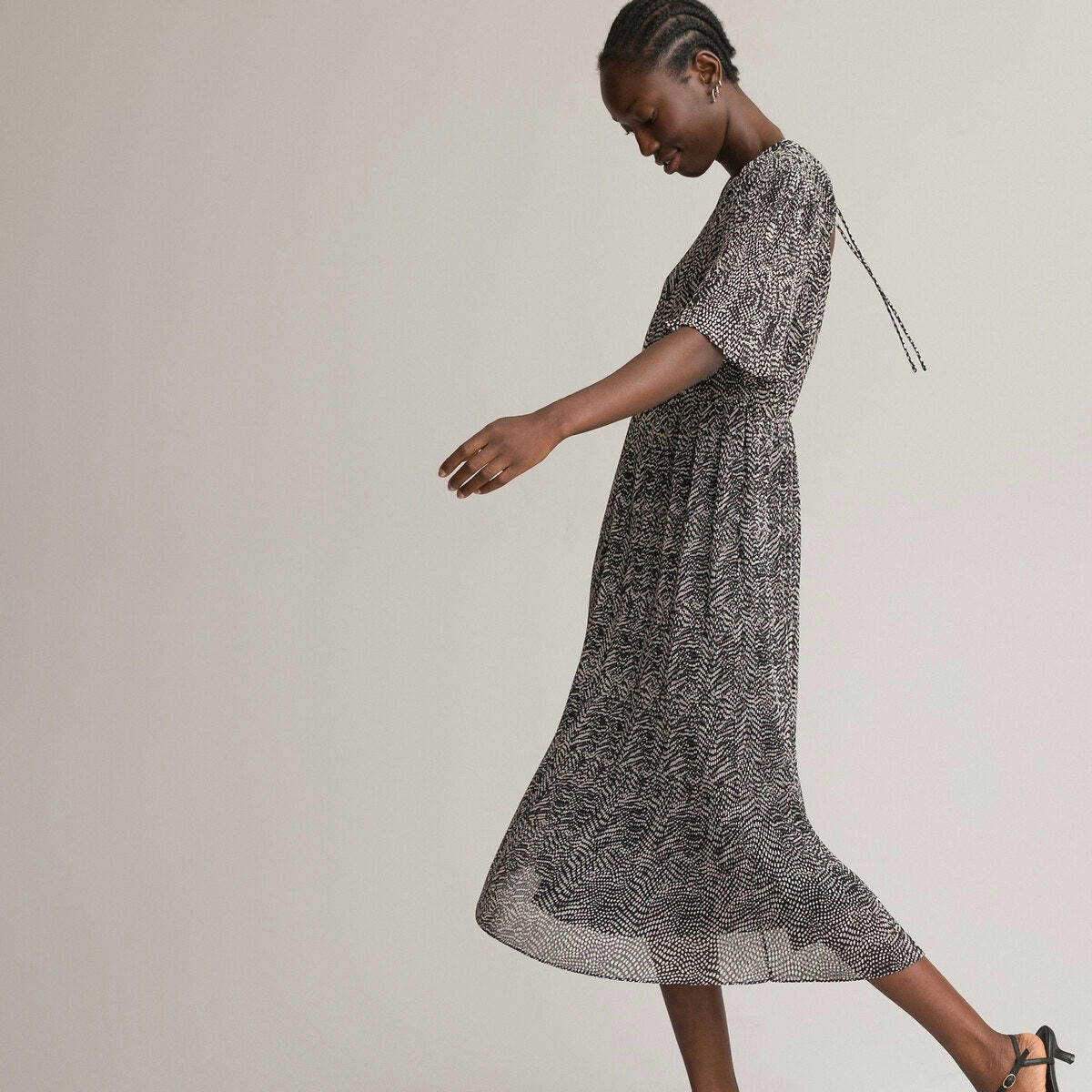 Robe longue évasée plissée