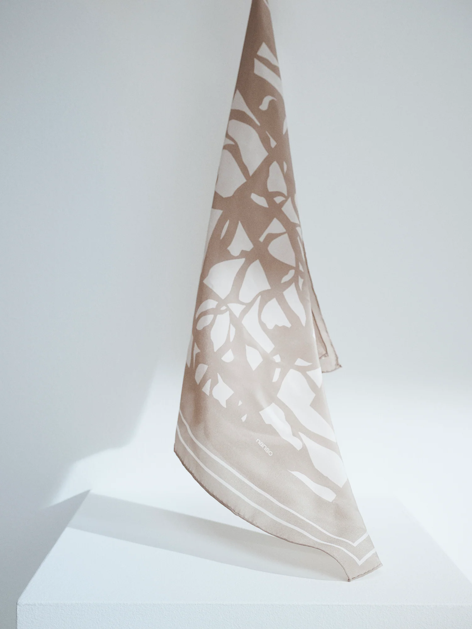 PALSTA silkkihuivi - beige