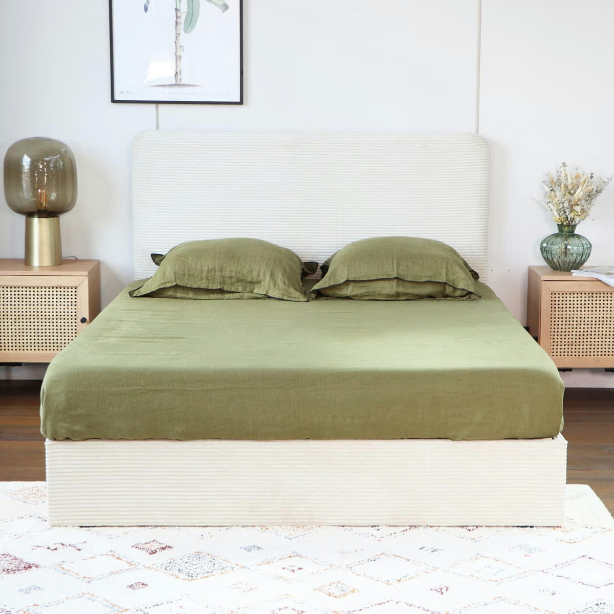 - Tête de lit en velours beige côtelé 140 cm