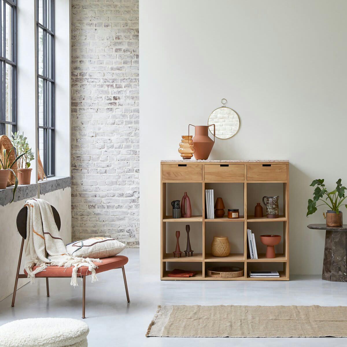 MIHO - Console en teck et terrazzo premium rose
