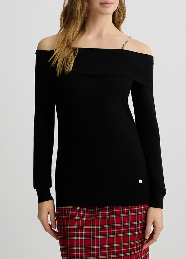 Maglia con scollo bardot e pietre gioiello