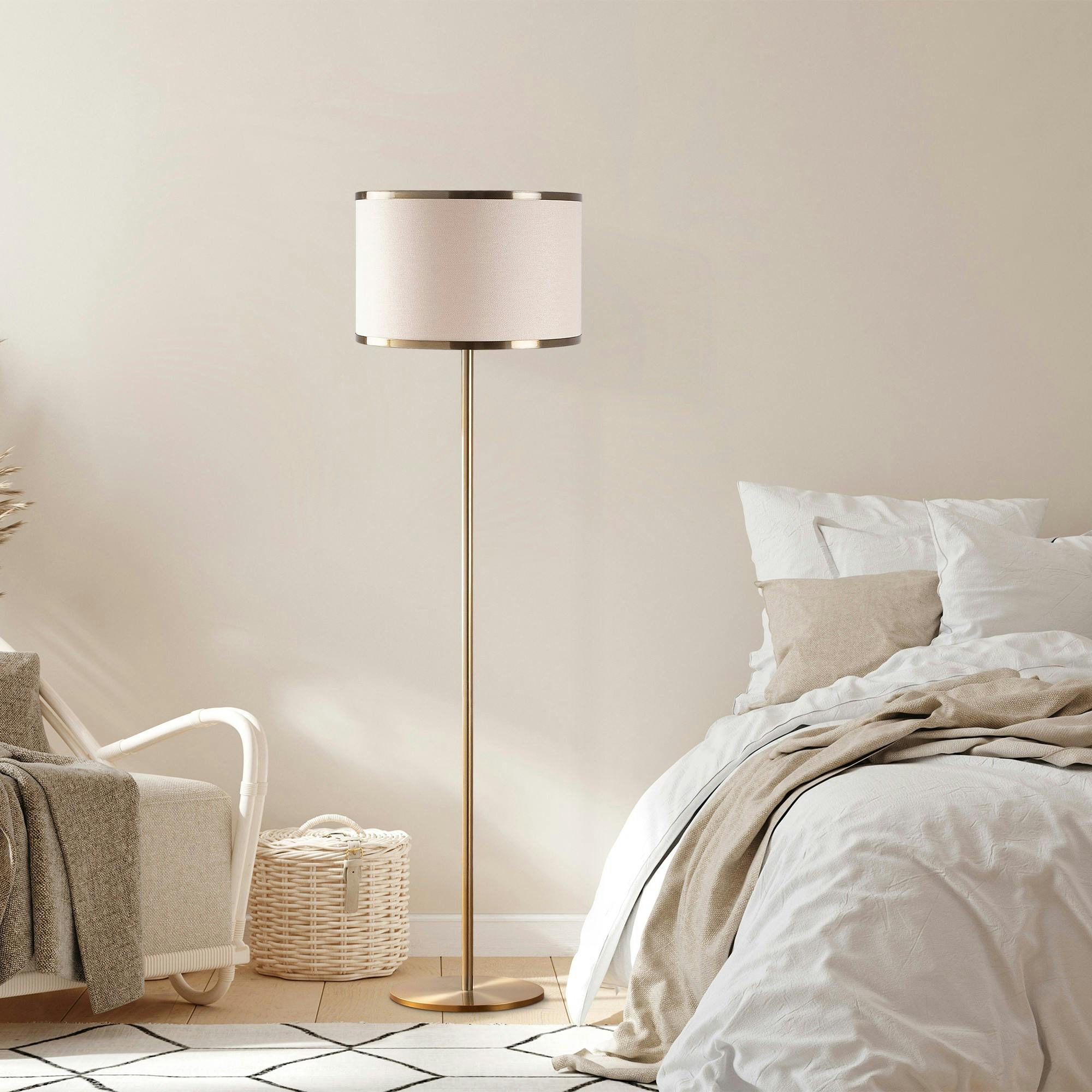 Lampadaire salon moderne, abat-jour tissu écru ZURICH