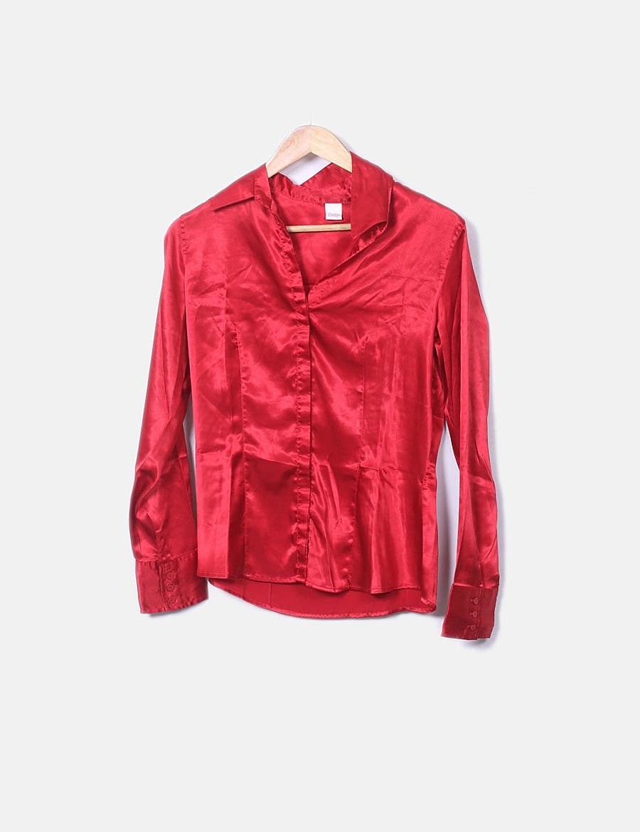 Camaïeu Satin red shirt