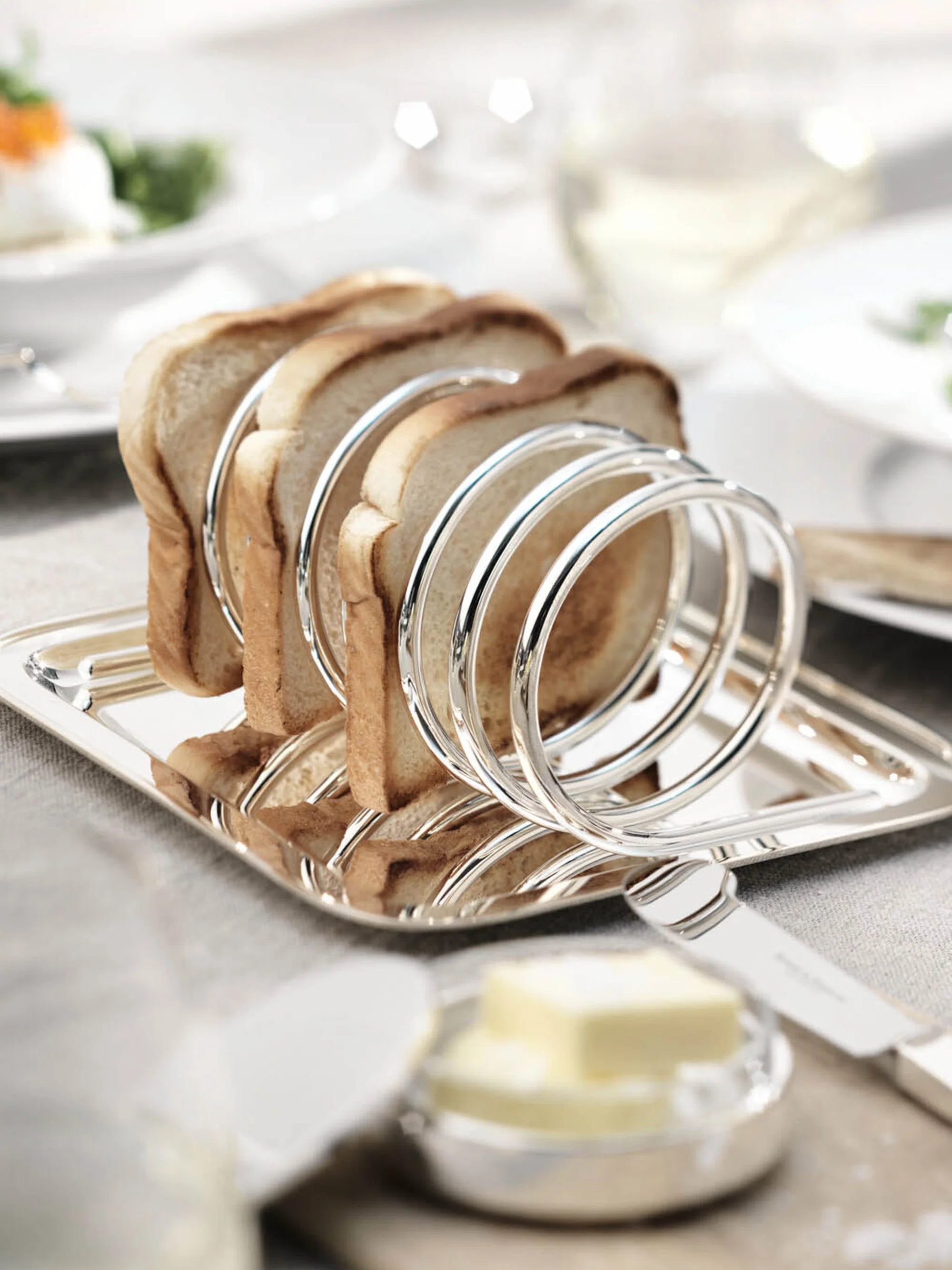 Handgefertigter Toast-Halter Giacomo, versilbert