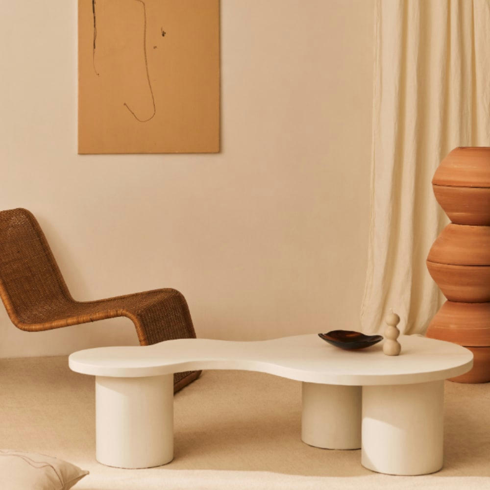 AHUMADO BY MARLOT BAUS - Table basse du microciment couleur blanc 150 cm