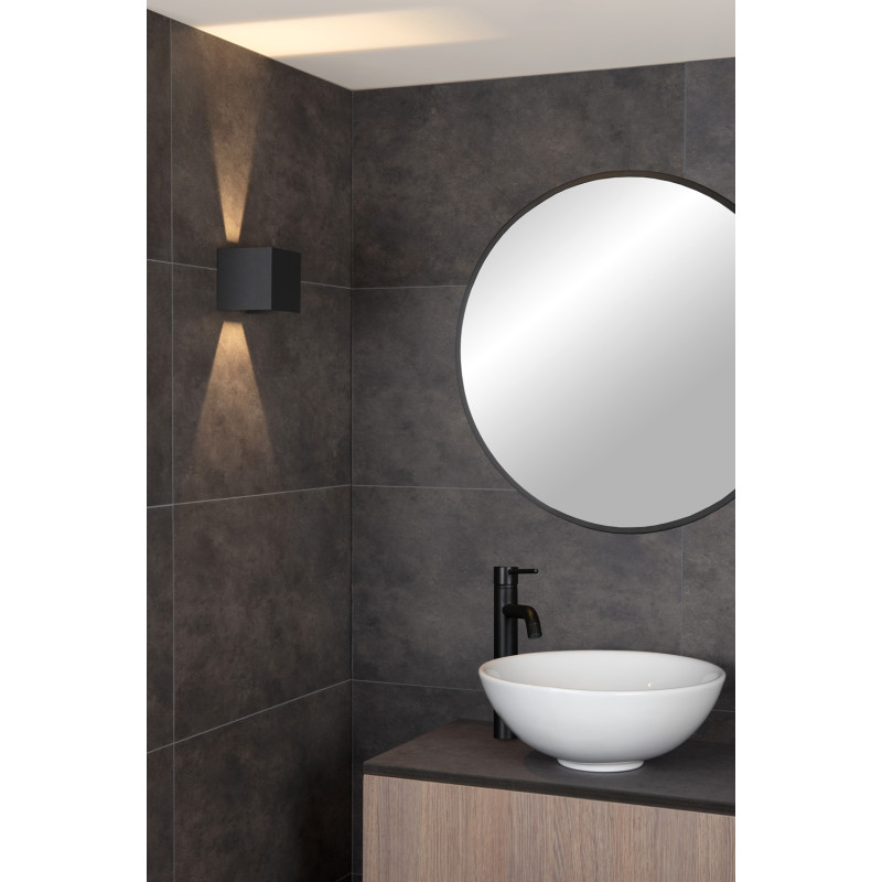 Applique LED pour salle de bain Axi carrée noire 6 W LUCIDE