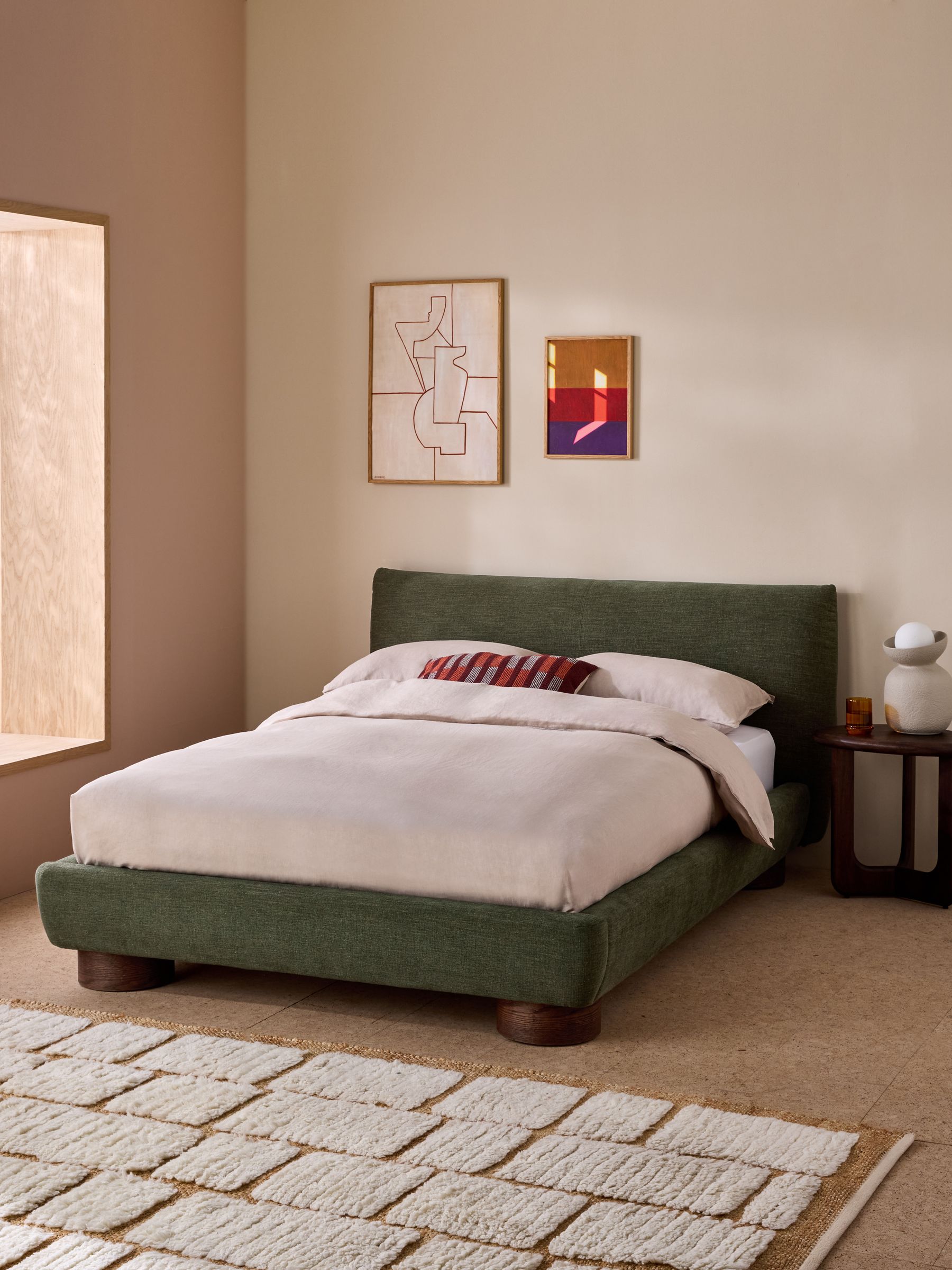 Jude Bed in Soft Texture Weave Hunter Green