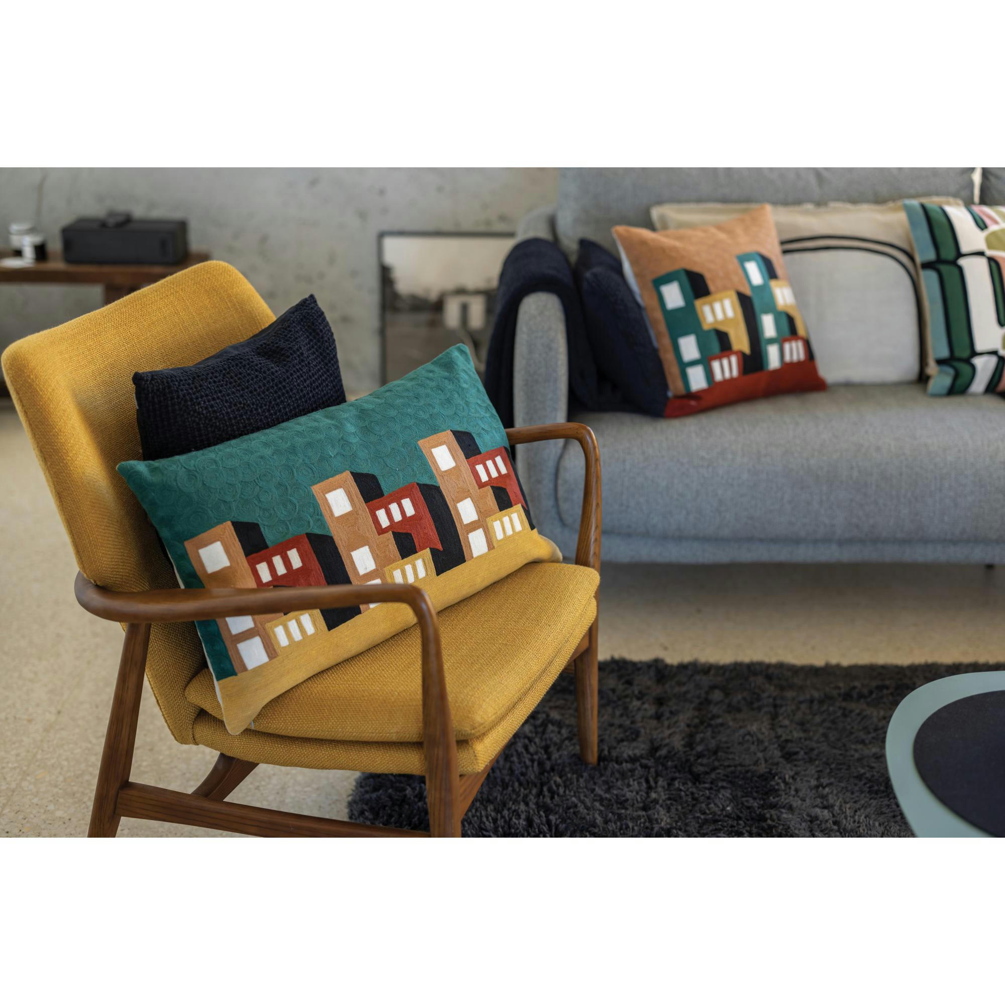 MAIA - Coussin stonewashed  en coton caviar 30 x 50